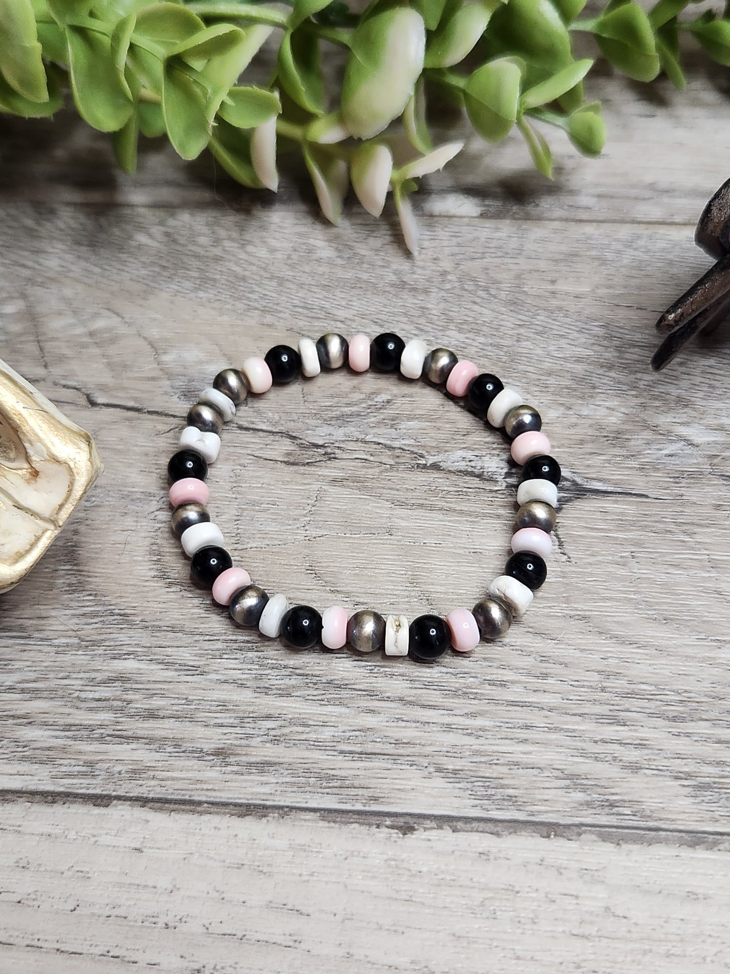Pink Conch,Black Onyx & Sterling Silver Navajo Style Pearls. Stretch Bracelet