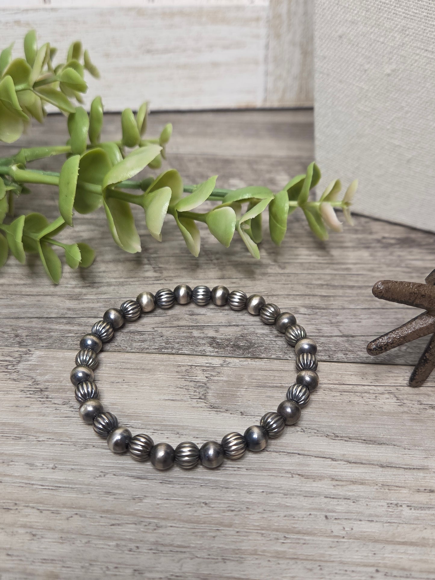 Sterling Silver Navajo Style Pearls. Stretch Bracelet
