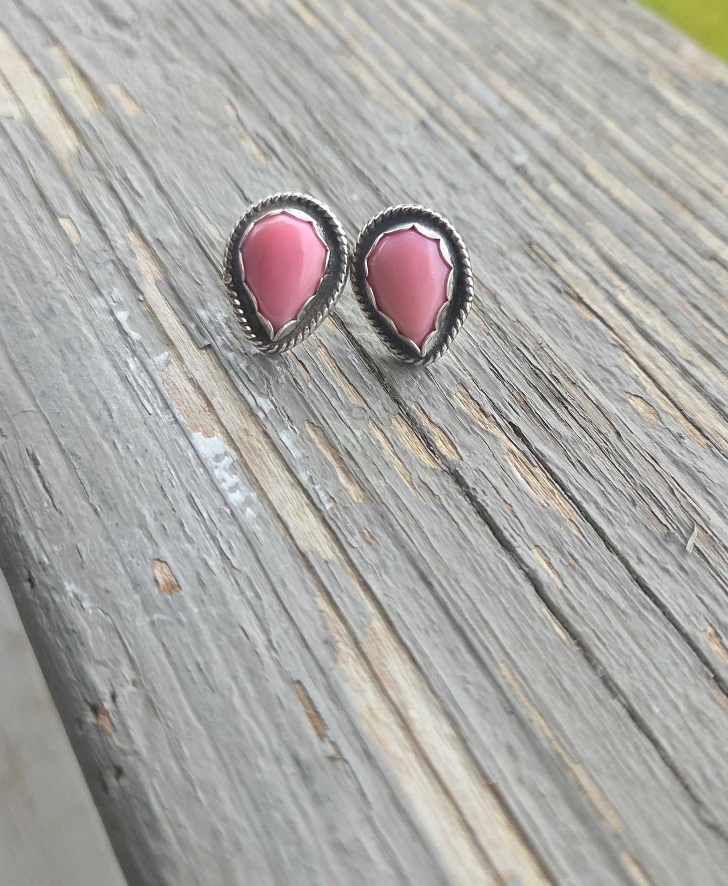 Pink Conch • Sterling Sliver Studs