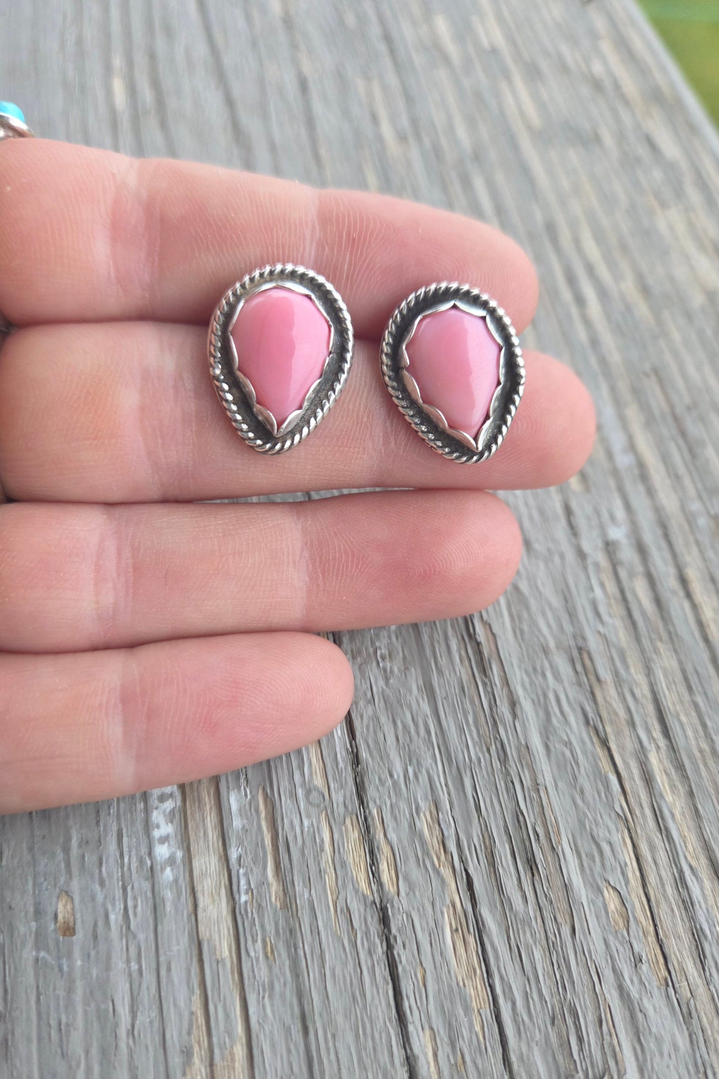 Pink Conch • Sterling Sliver Studs