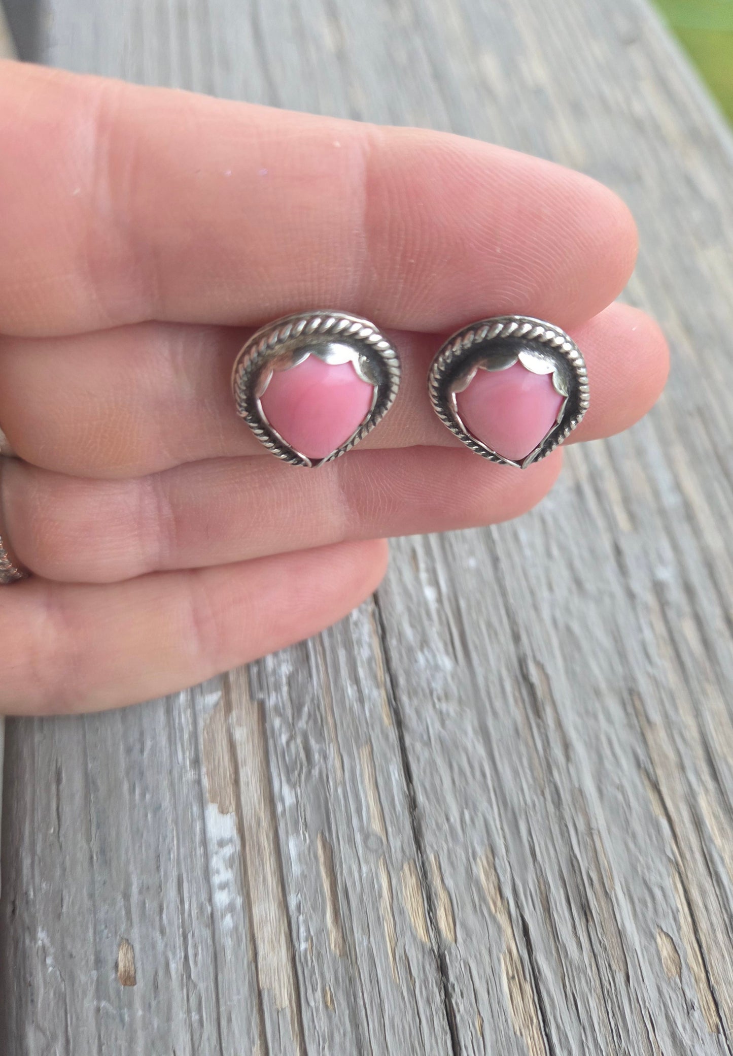 Pink Conch • Sterling Sliver Studs