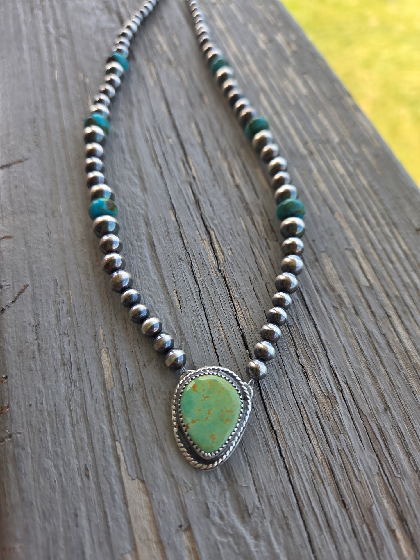 Evans Turquoise • Kingsmen Turquoise • Sterling Silver Navajo Style Pearls 16. 5 inches
