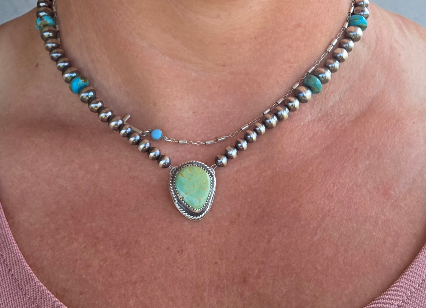 Evans Turquoise • Kingsmen Turquoise • Sterling Silver Navajo Style Pearls 16. 5 inches