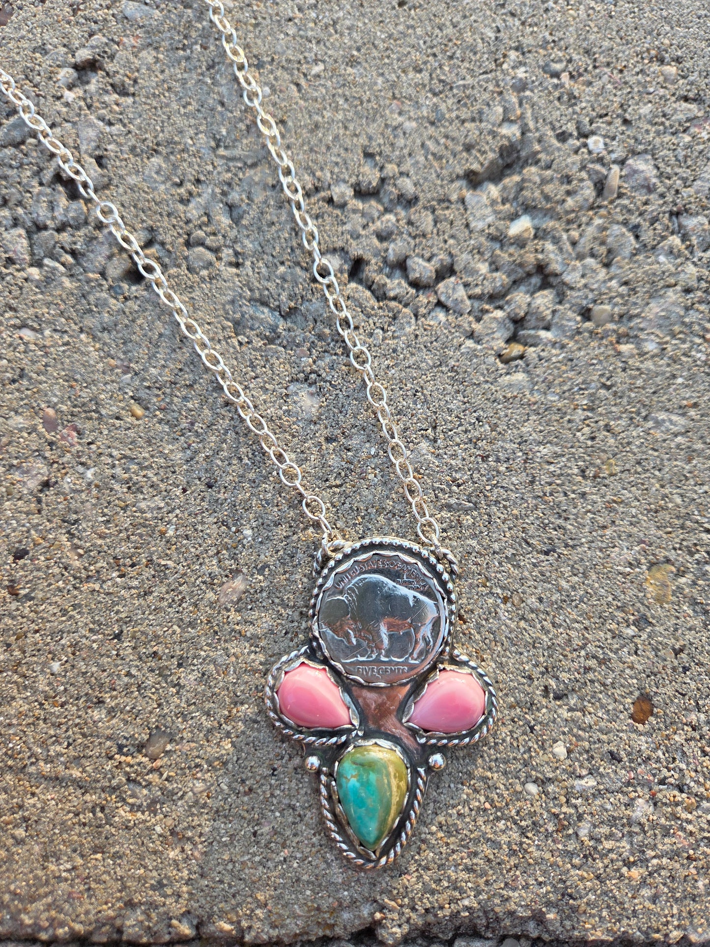 Buffalo Coin • Evans Turquoise•Pink Conch 20 inches