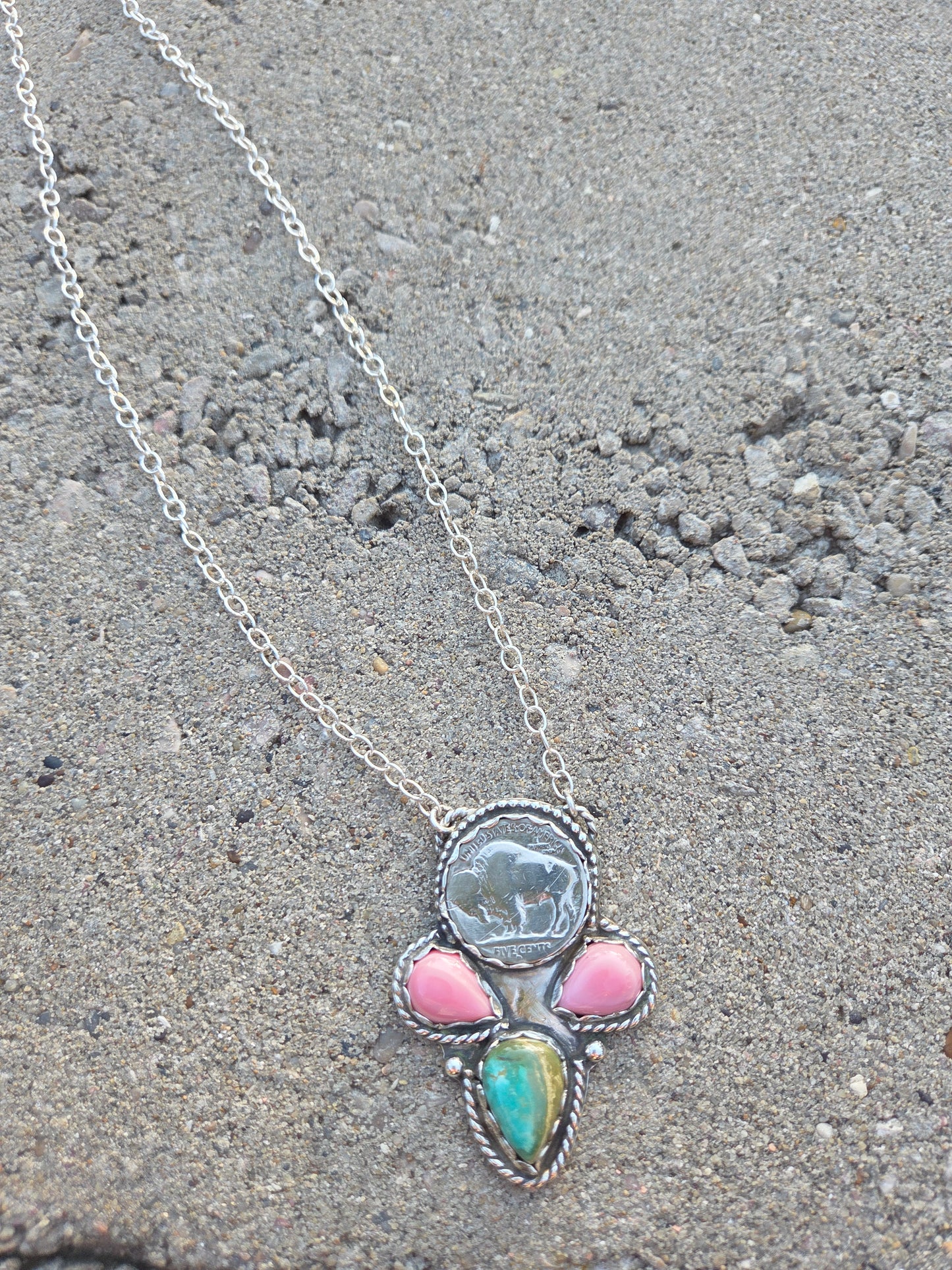 Buffalo Coin • Evans Turquoise•Pink Conch 20 inches