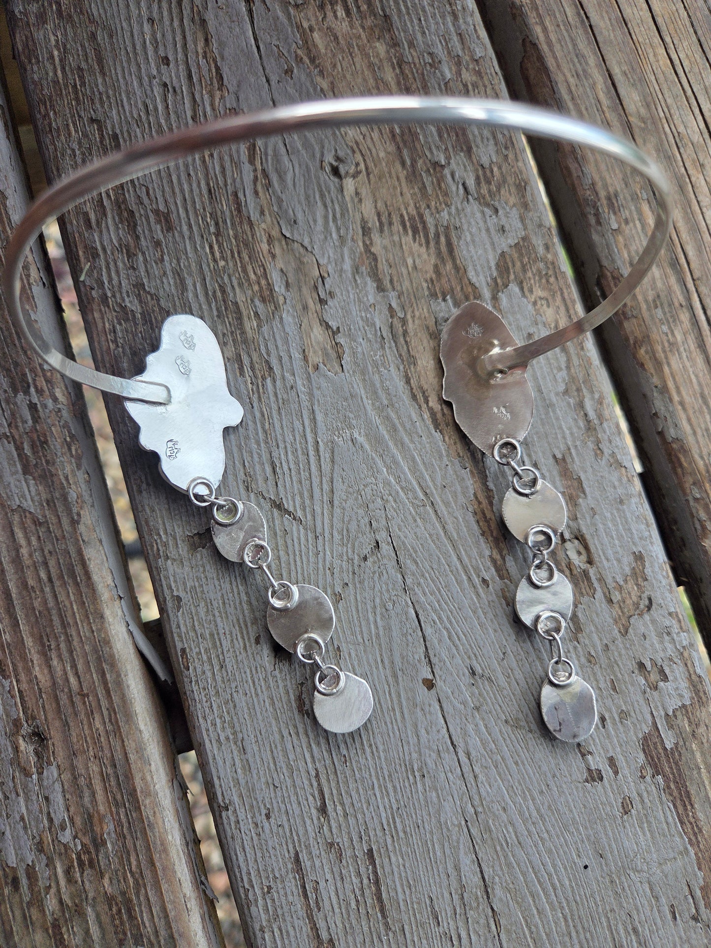 Wire Neck Cuff