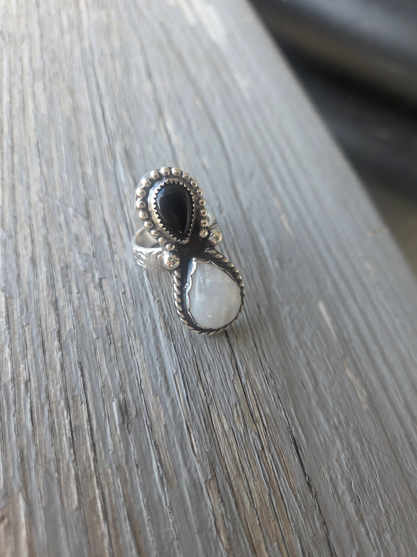 Black Onyx & Moonstone Size 7