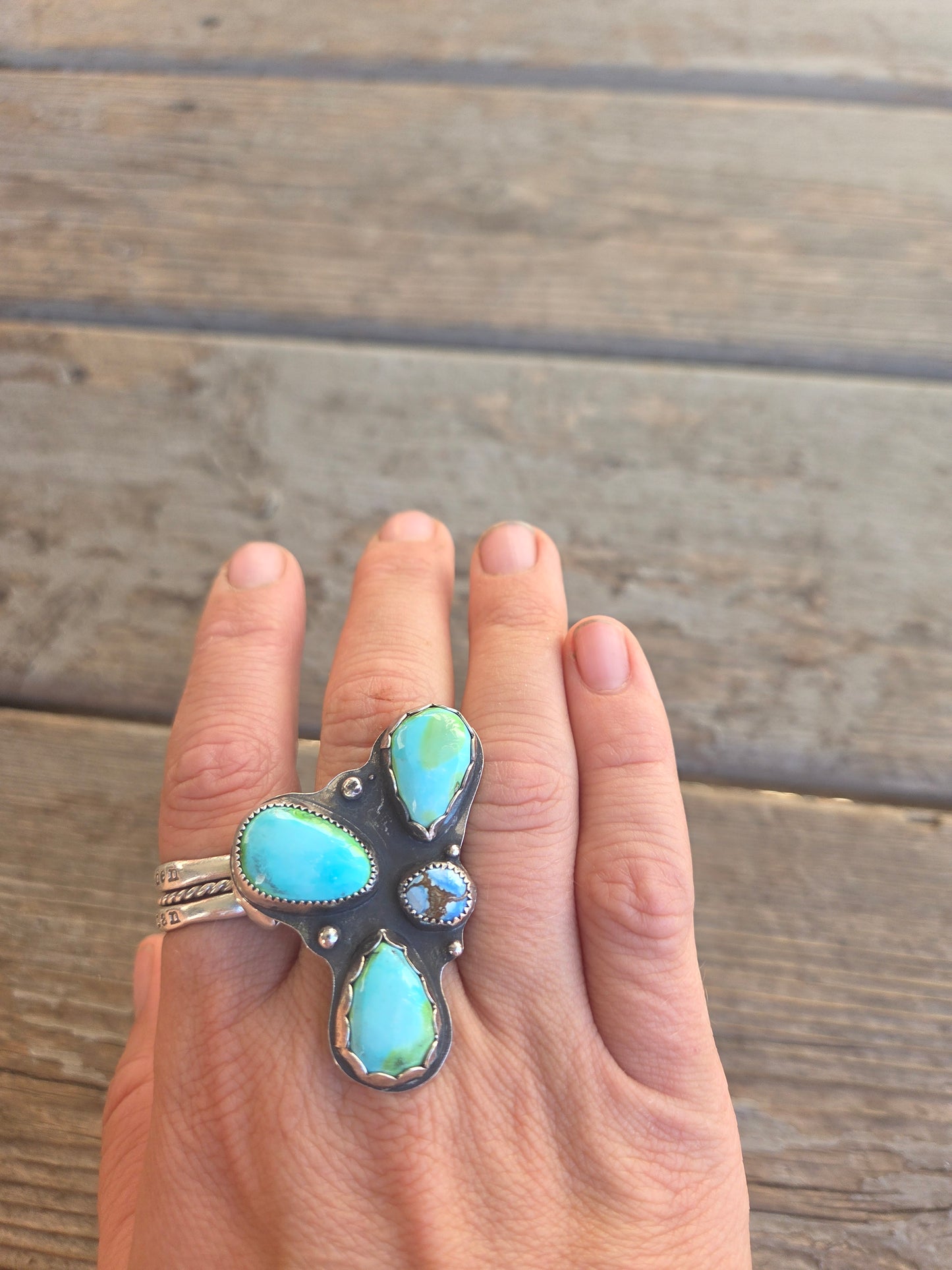 Sonoran Turquoise • Golden Hill Turquoise Size 7.5