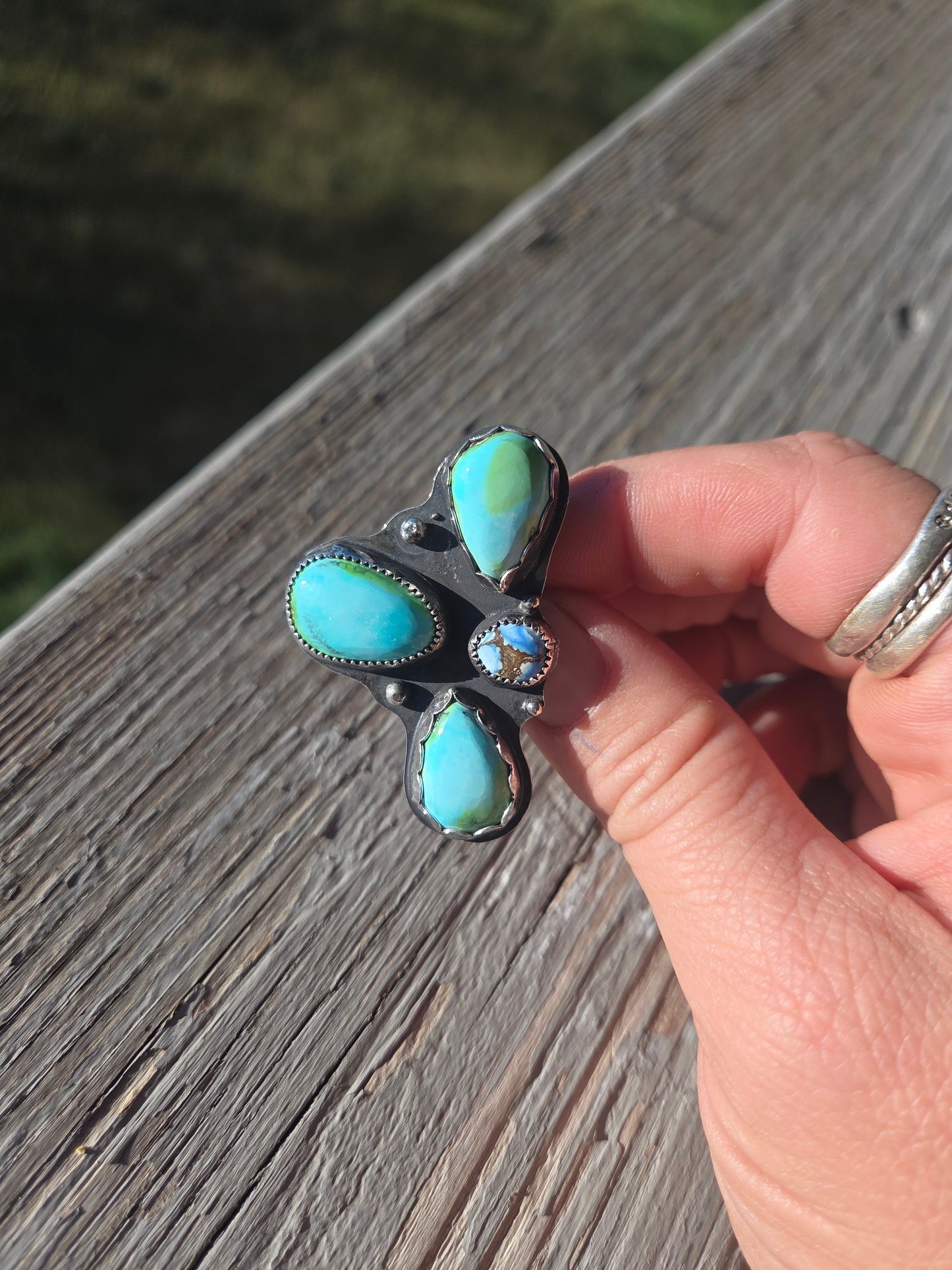 Sonoran Turquoise • Golden Hill Turquoise Size 7.5