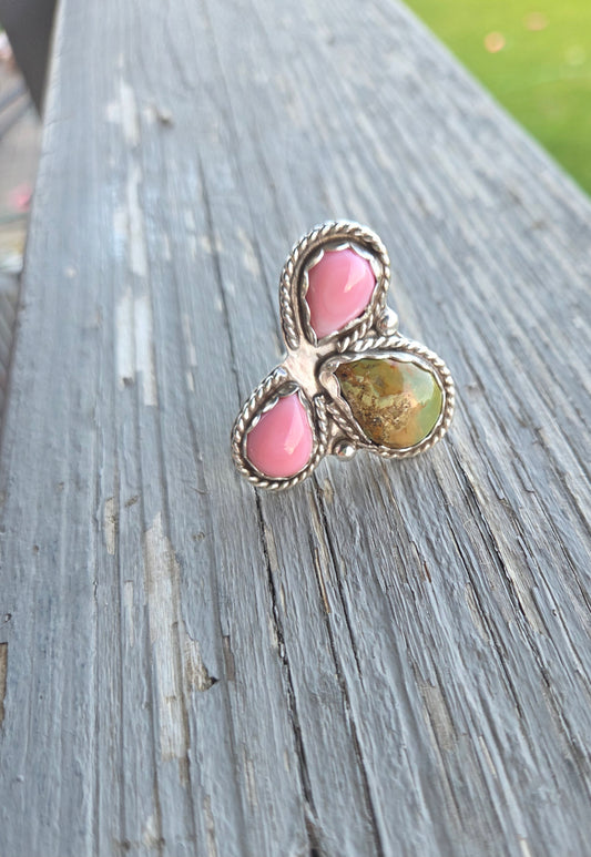 3 Stone Pink Conch & Evan Turquoise Size 7.5