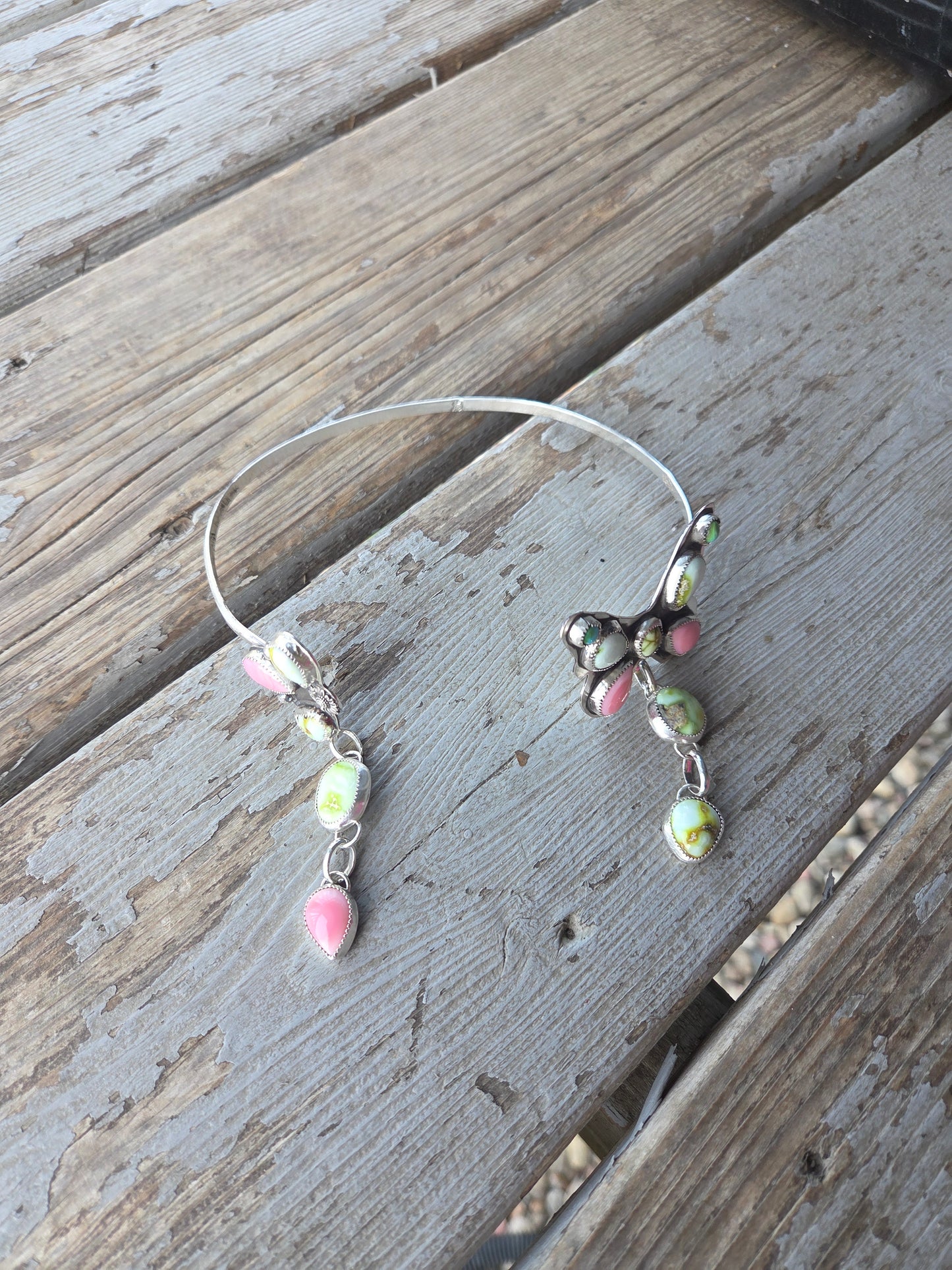 ButterFly Wire Neck Cuff
