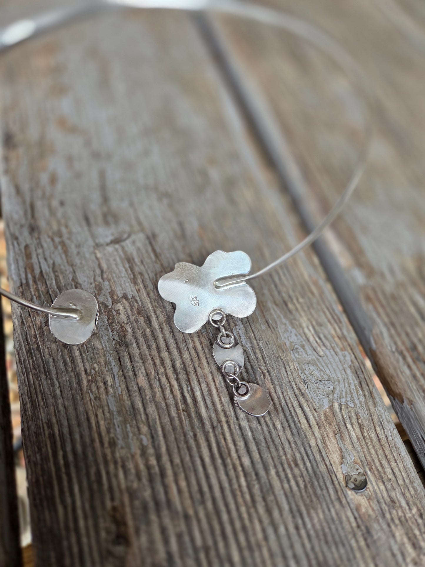 ButterFly Wire Neck Cuff