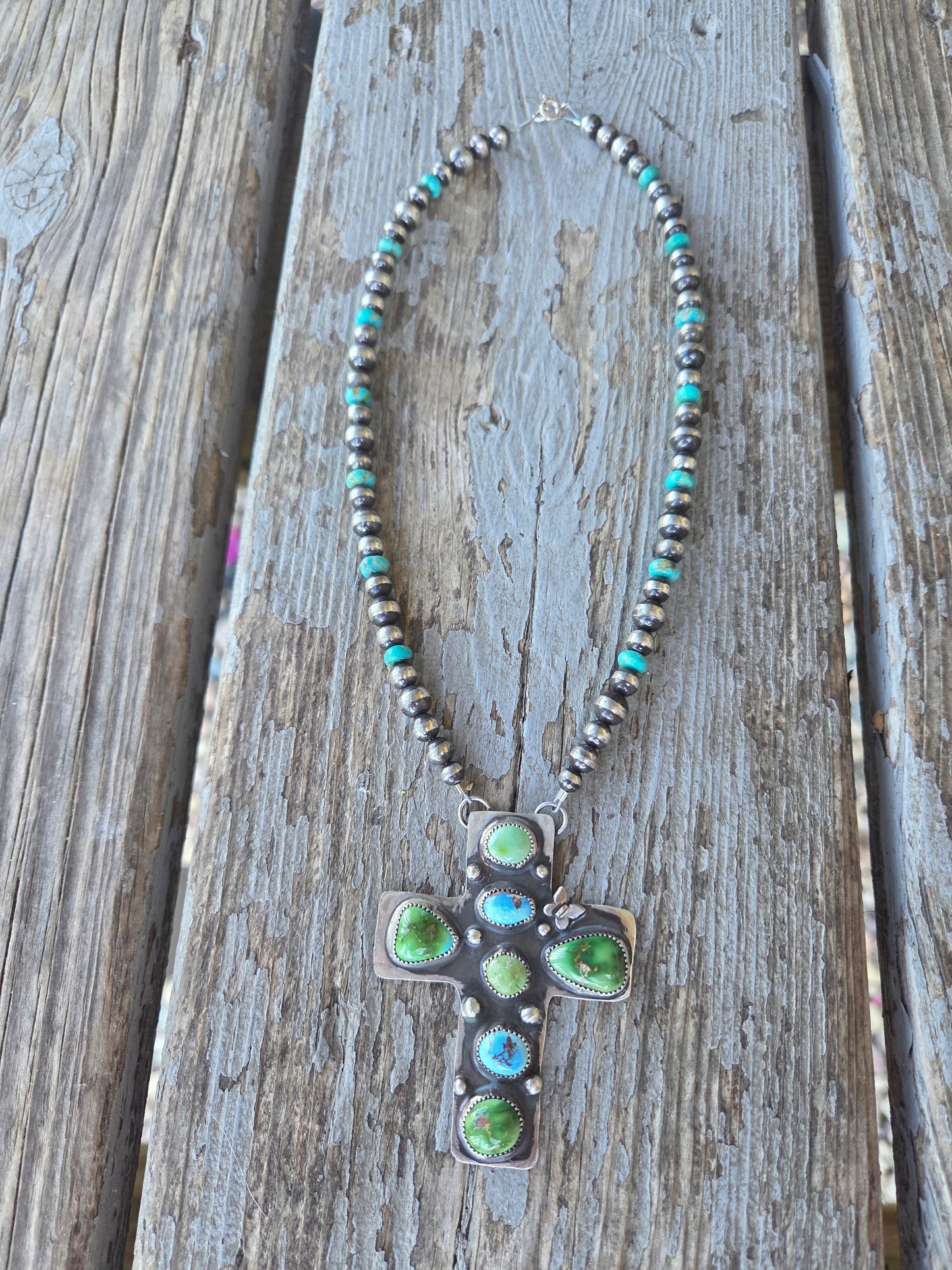 Cross Turquoise Cluster