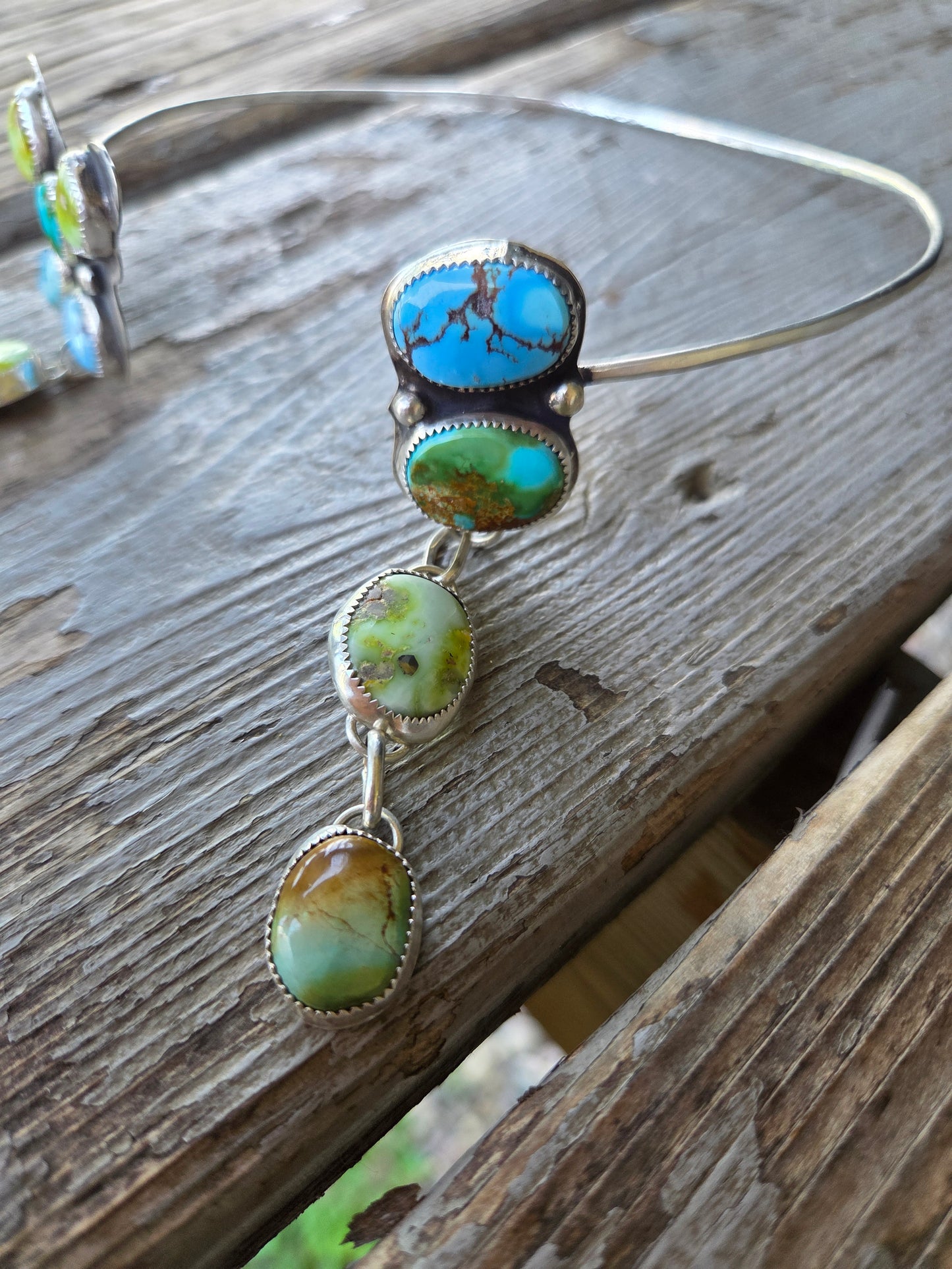 ButterFly Wire Neck Cuff