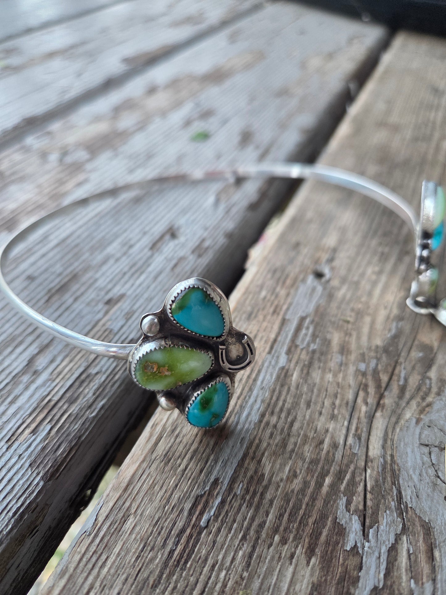 Wire Neck Cuff