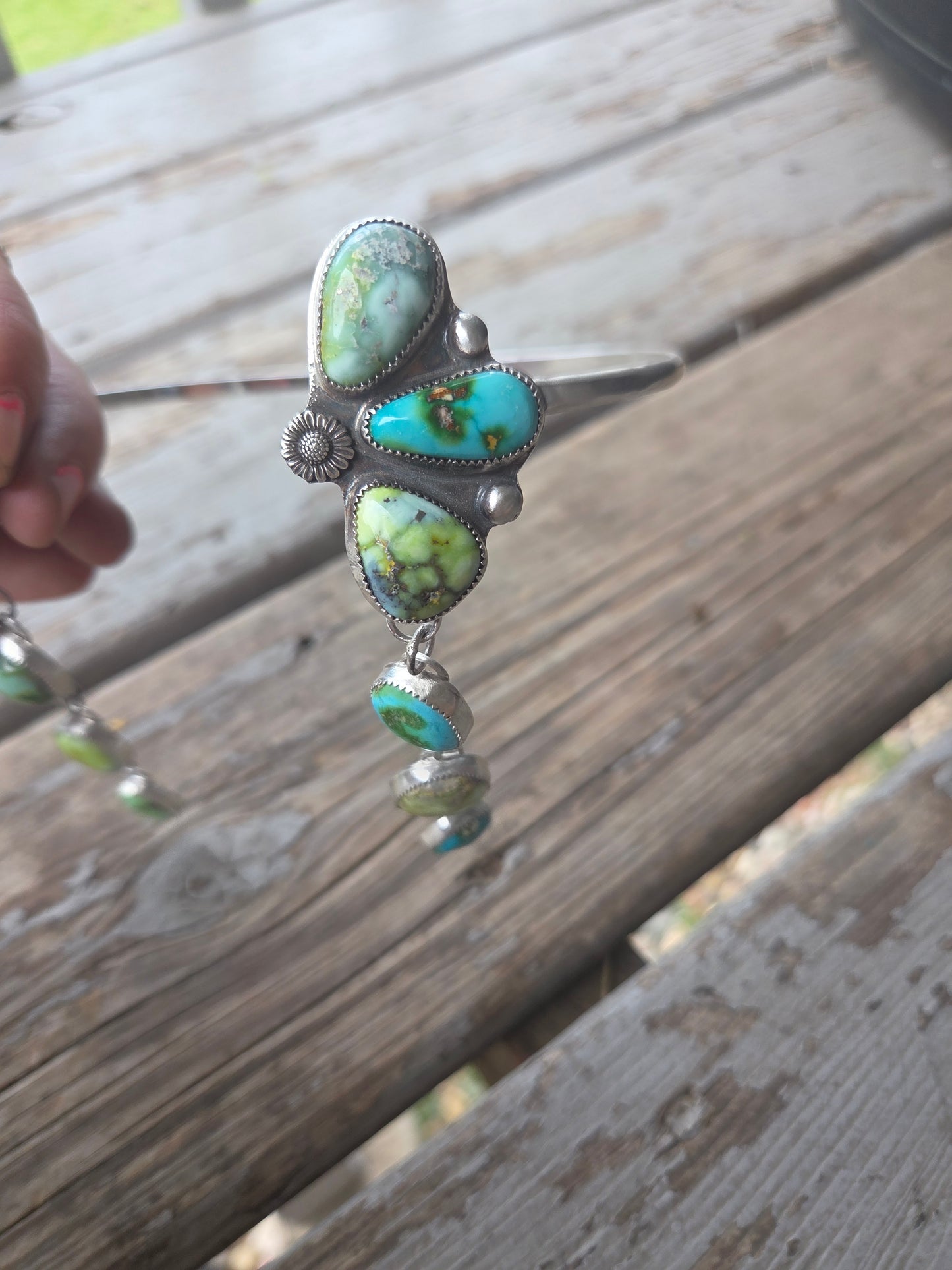 Wire Neck Cuff