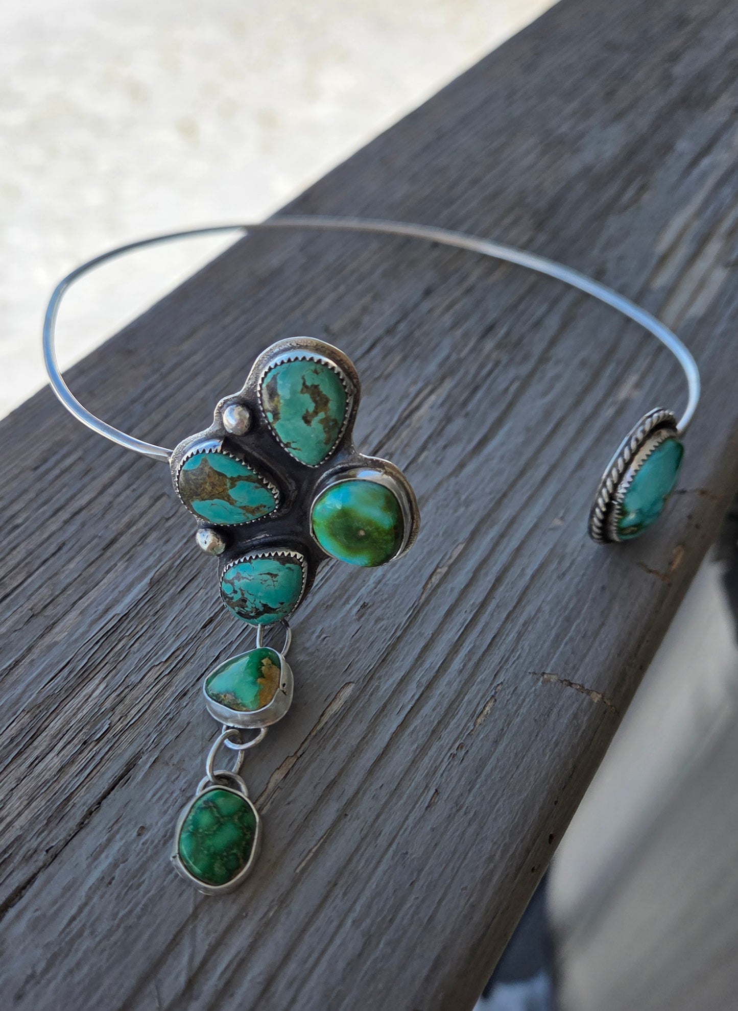 Neck Wire Choker