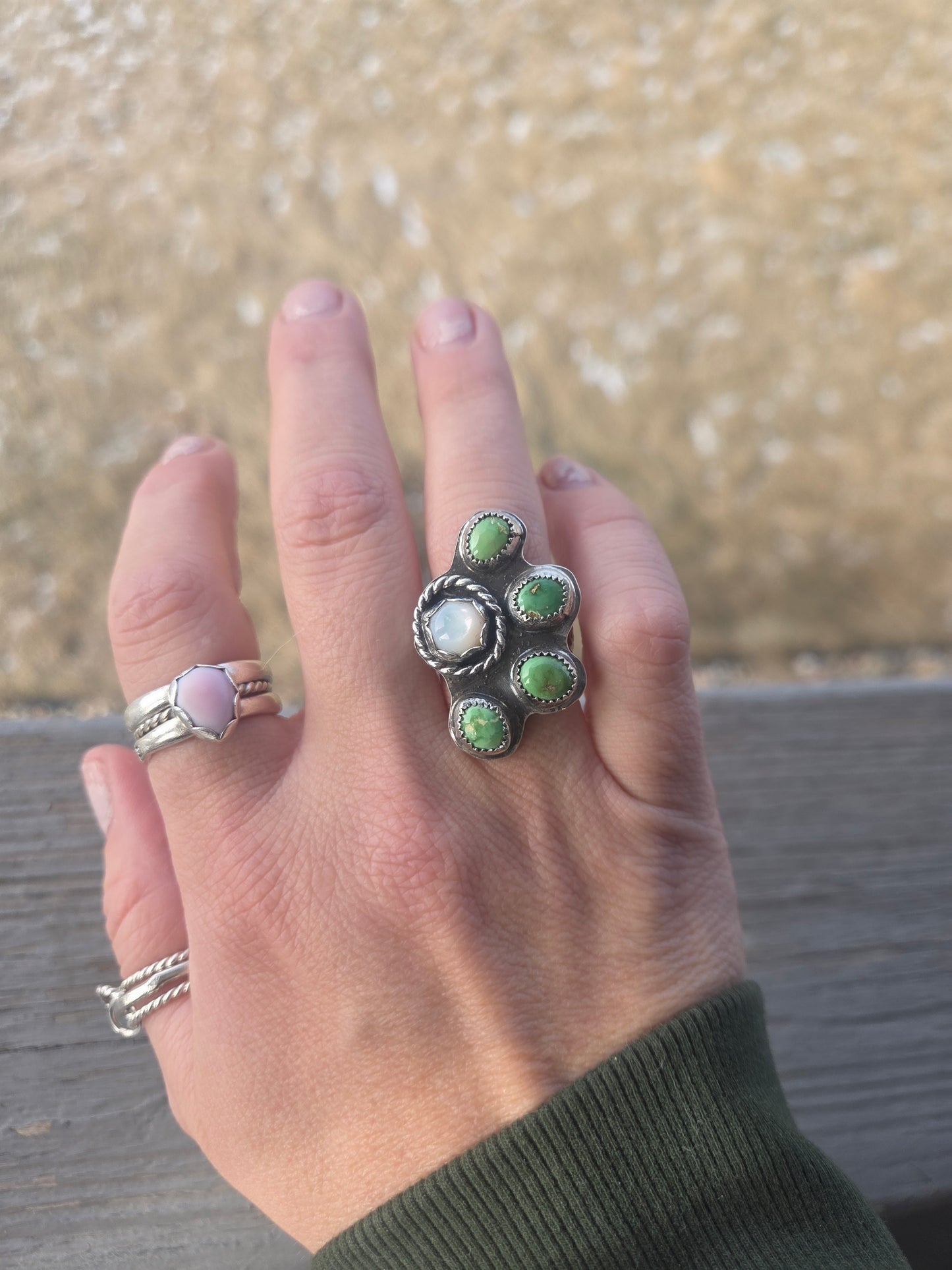 Sonoran Turquoise & Mother of Pearl Size 7