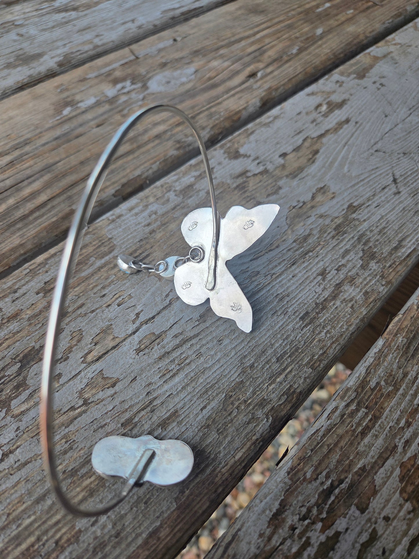 ButterFly Wire Neck Cuff