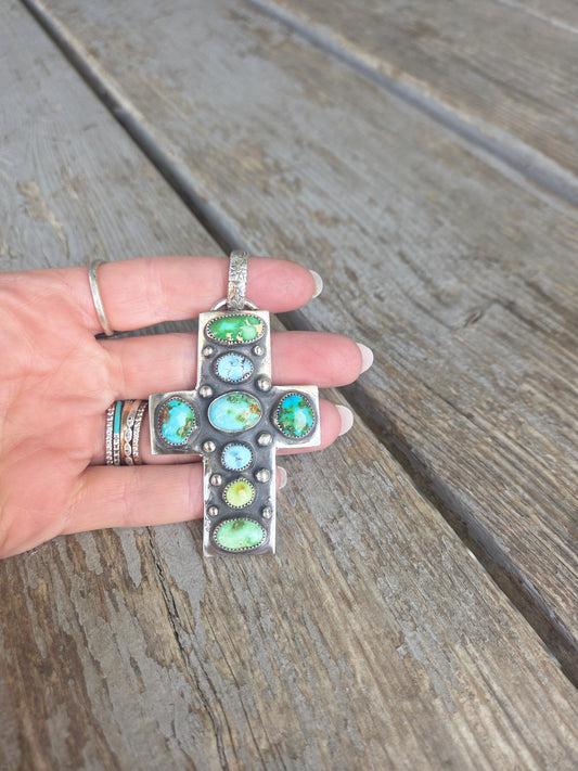 Cross Cluster Pendant