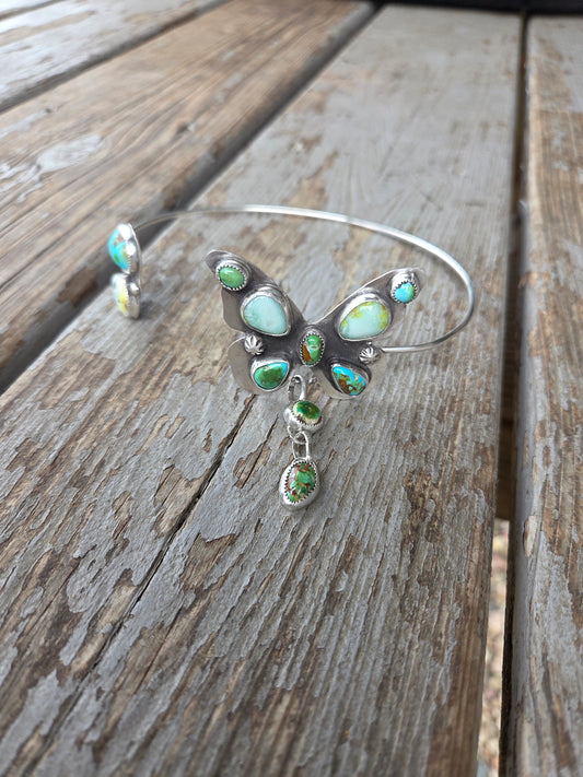 ButterFly Wire Neck Cuff