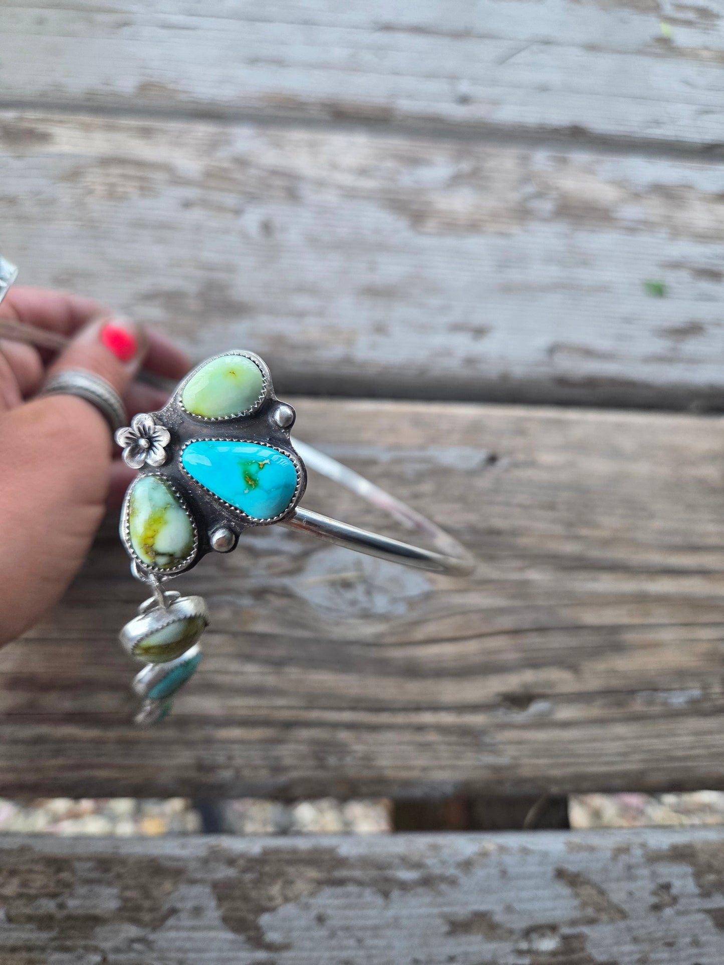 Wire Neck Cuff