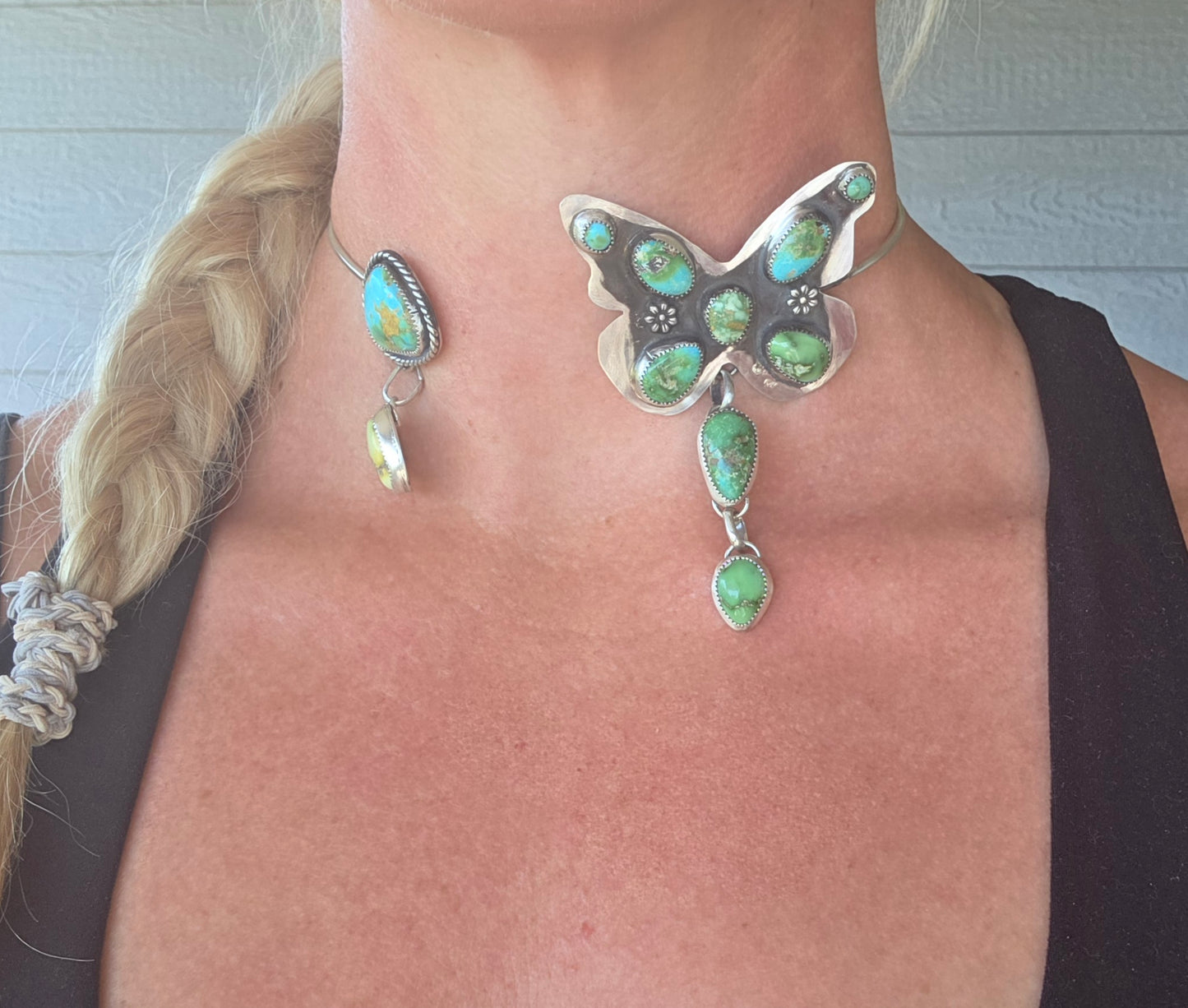 ButterFly Wire Neck Cuff