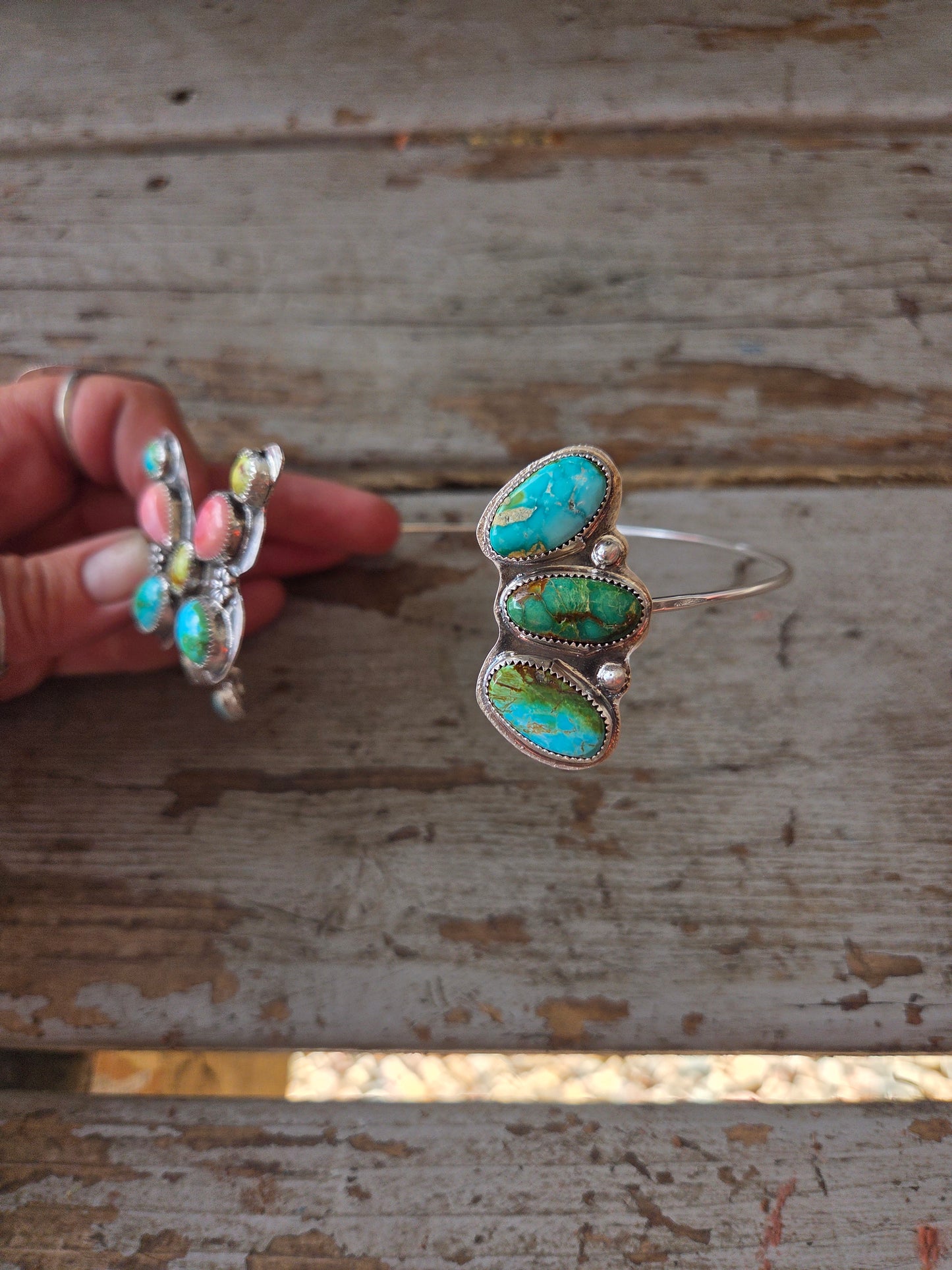 ButterFly Wire Neck Cuff