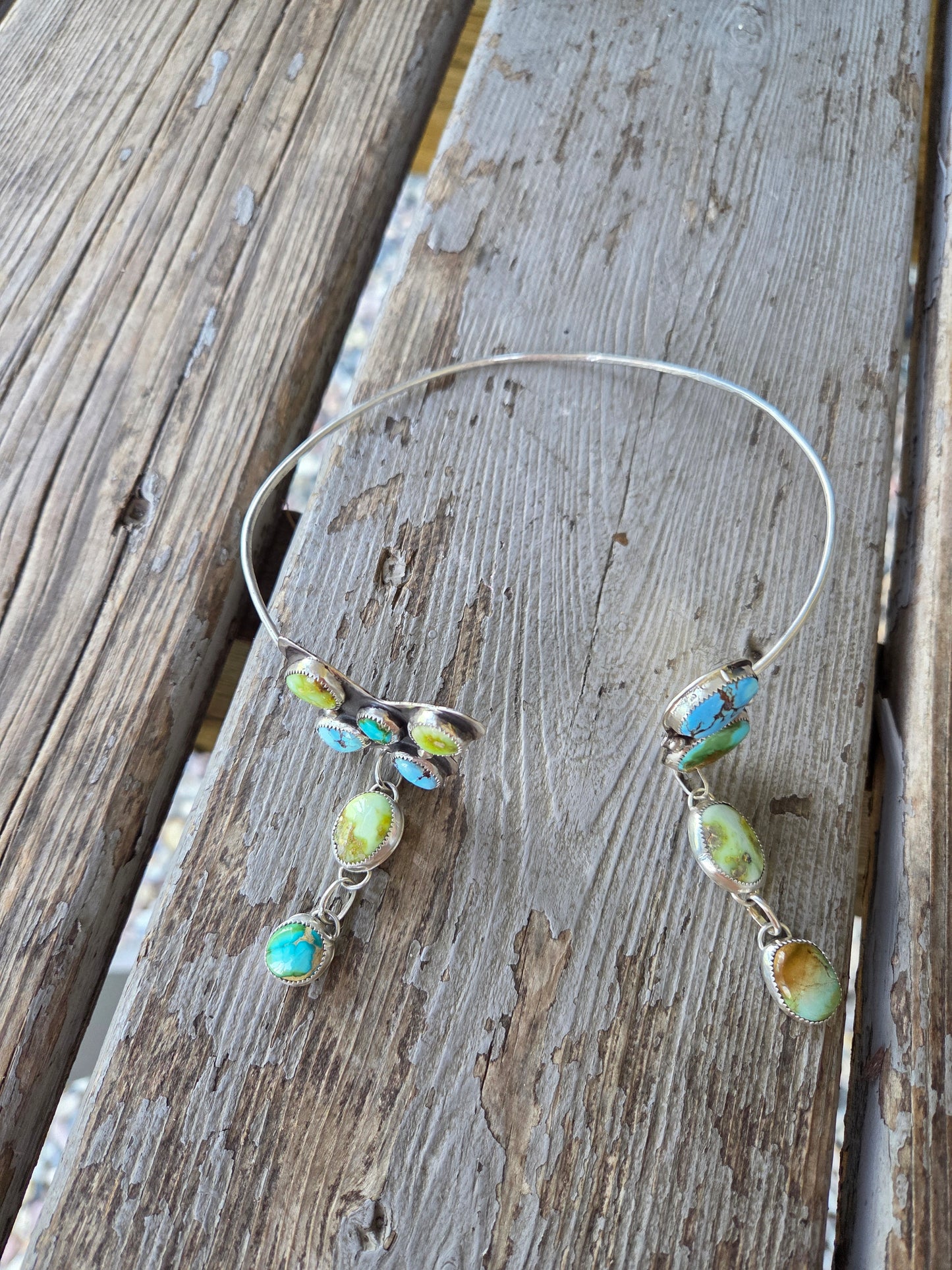 ButterFly Wire Neck Cuff