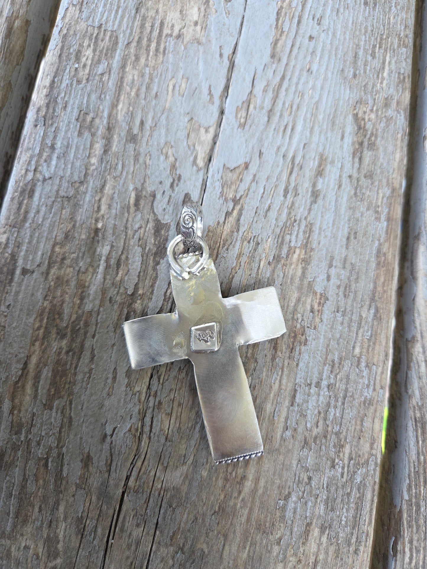 Cross Cluster Pendant