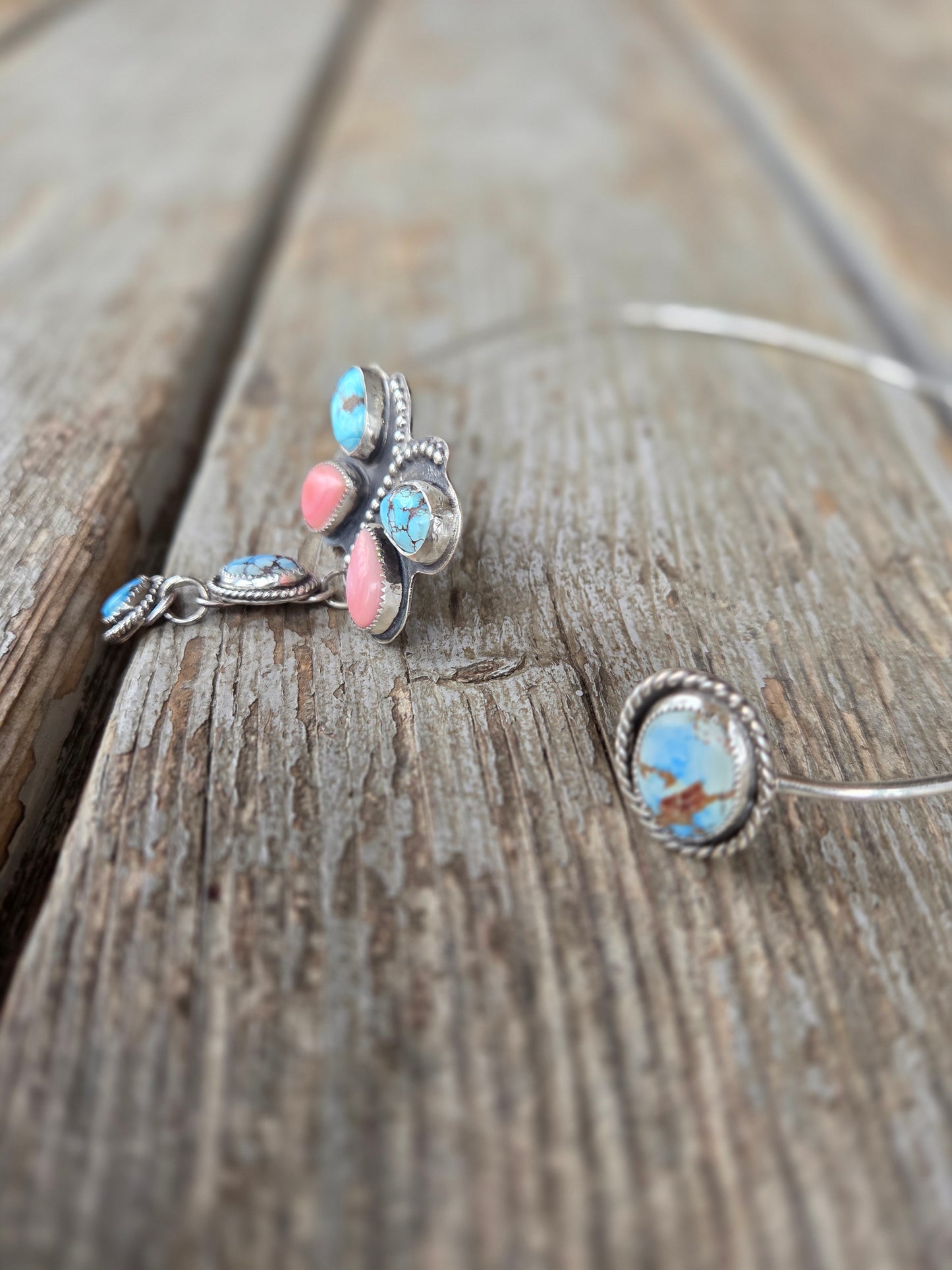 ButterFly Wire Neck Cuff
