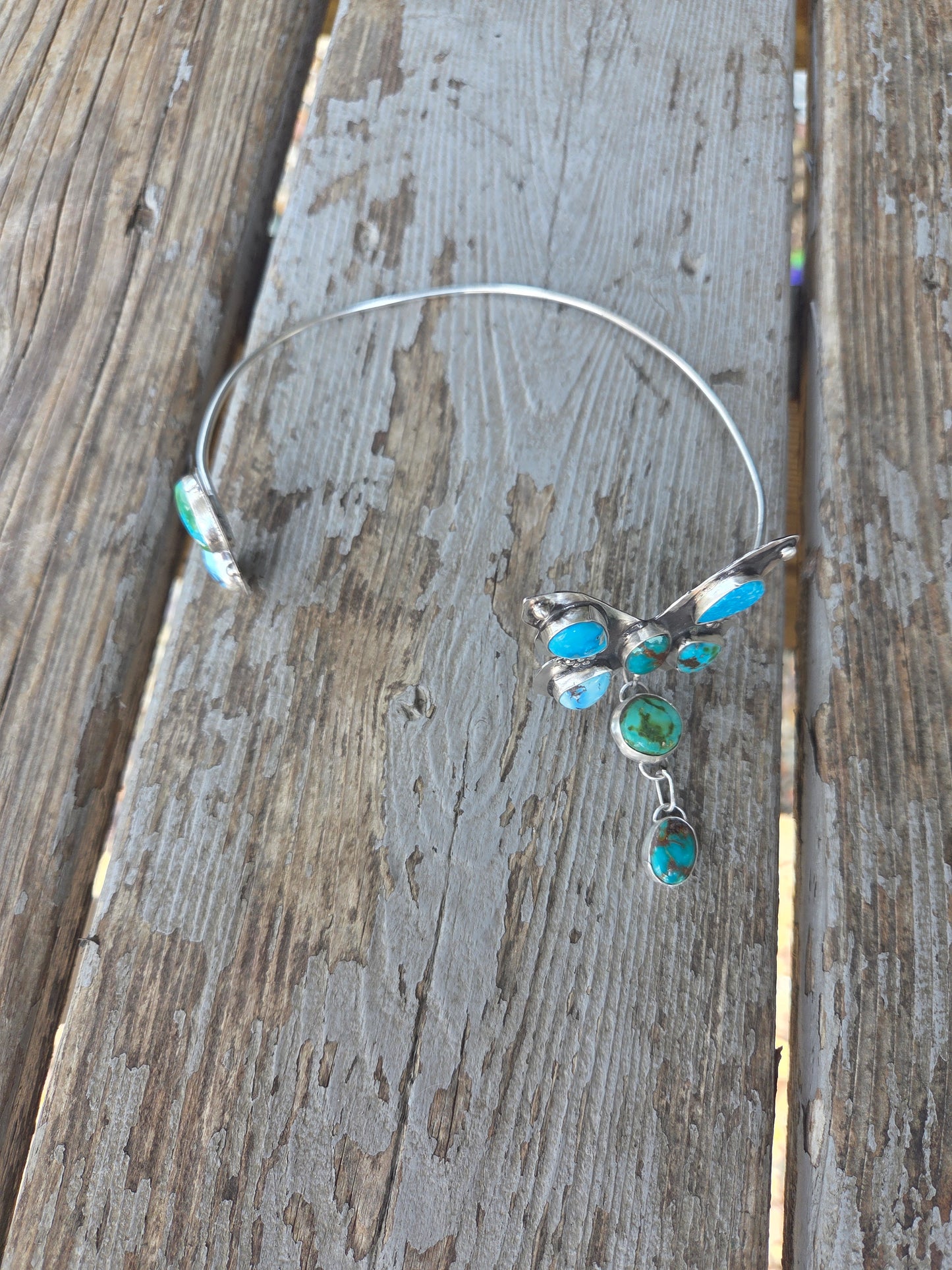 ButterFly Wire Neck Cuff