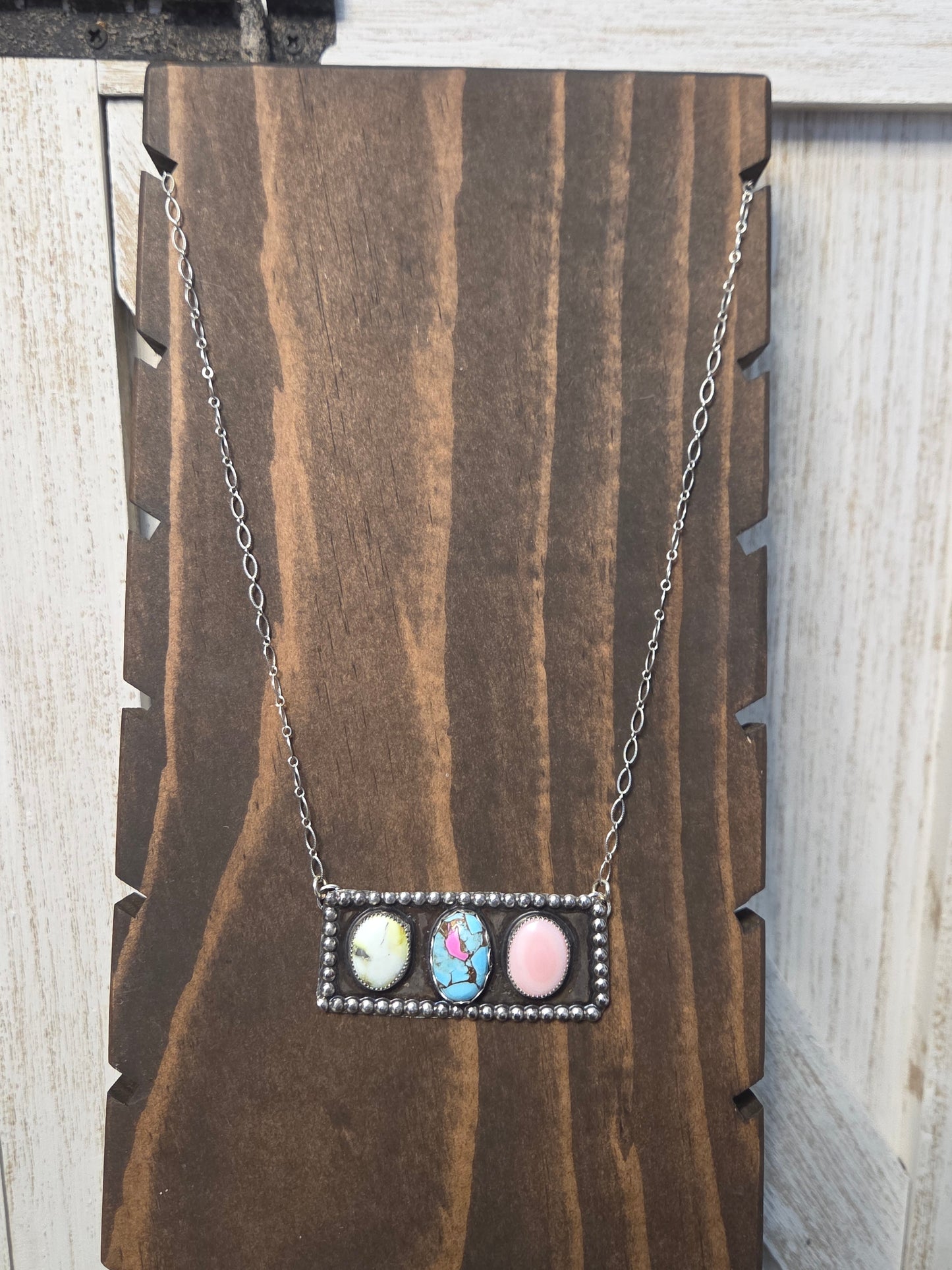 Palomino•Pink Conch •Cotton Candy 18 inches-adjustable chain