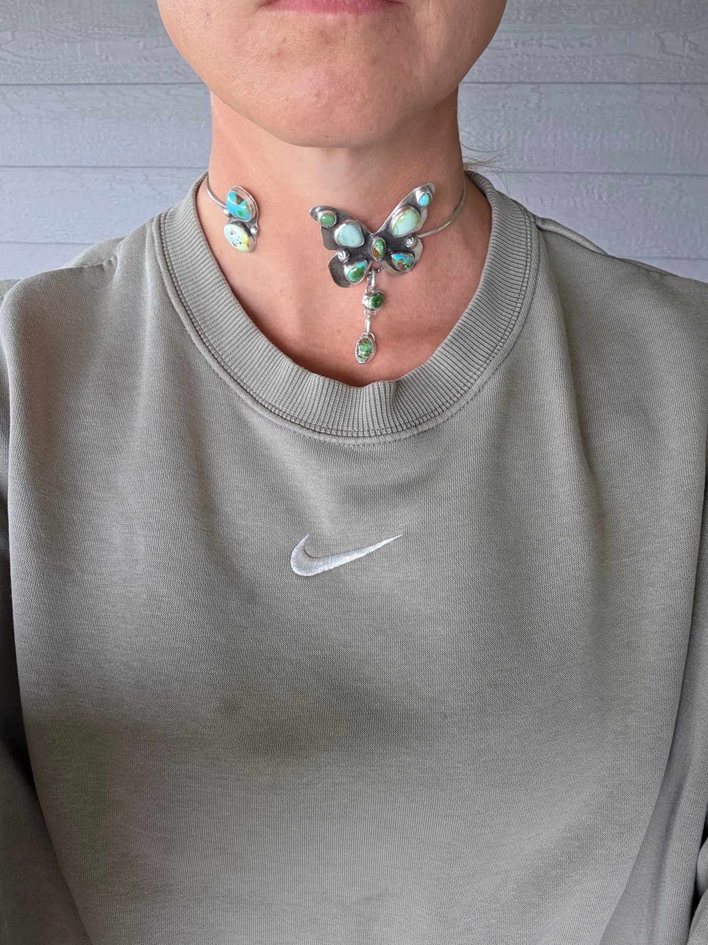 ButterFly Wire Neck Cuff