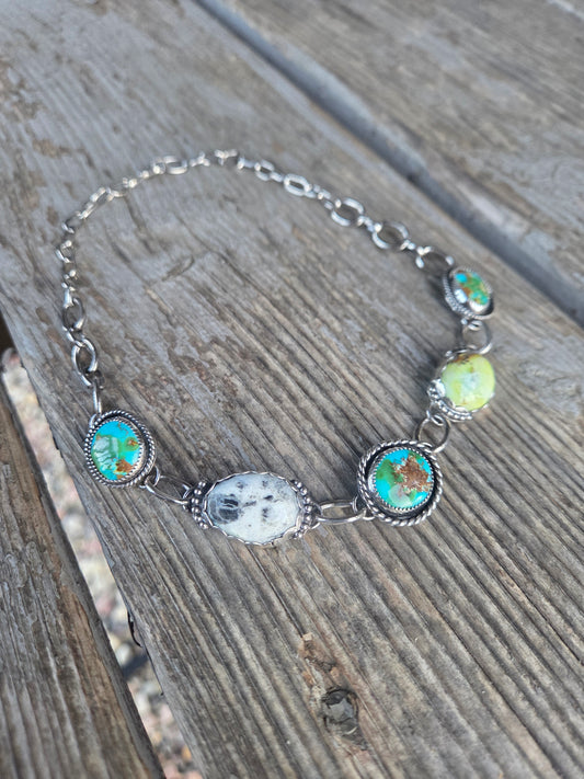 Choker• Sonoran Mountain • Palomino • White Buffalo • Adjustable up to 14.5 inches.