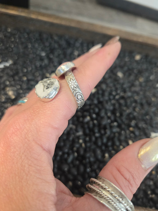 Pink Conch & White Buffalo Adjustable