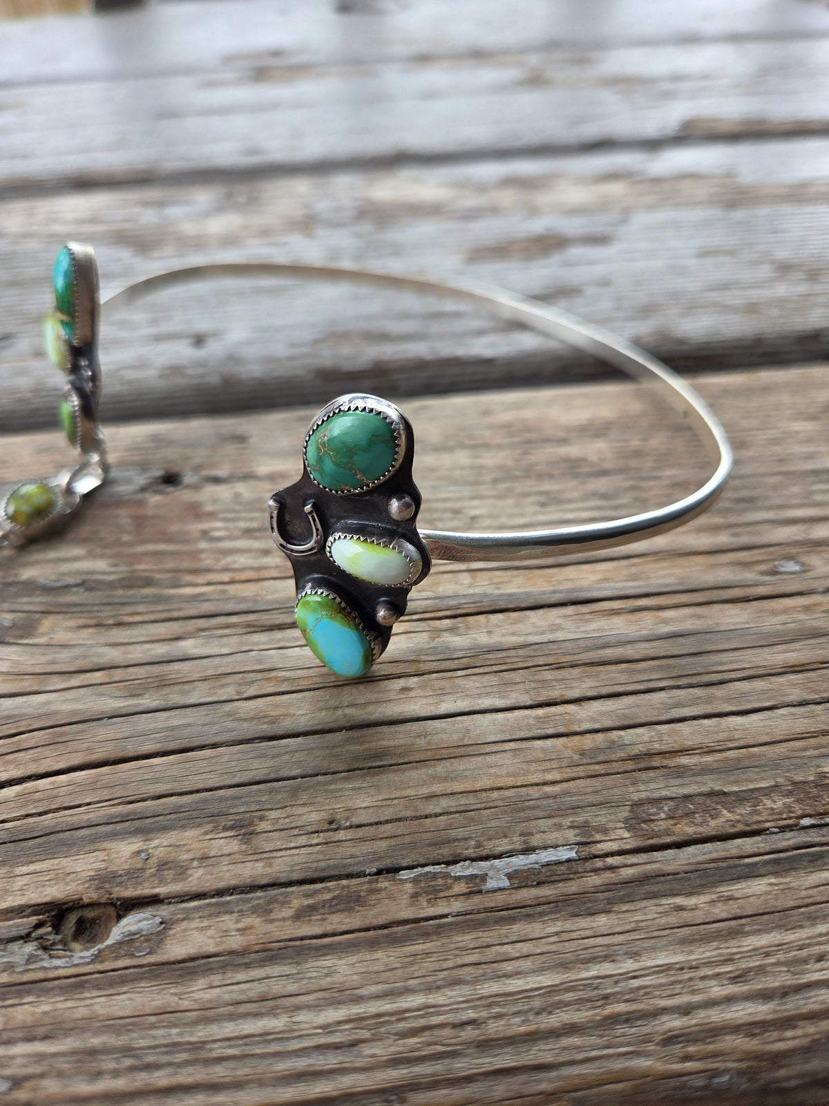 Wire Neck Cuff