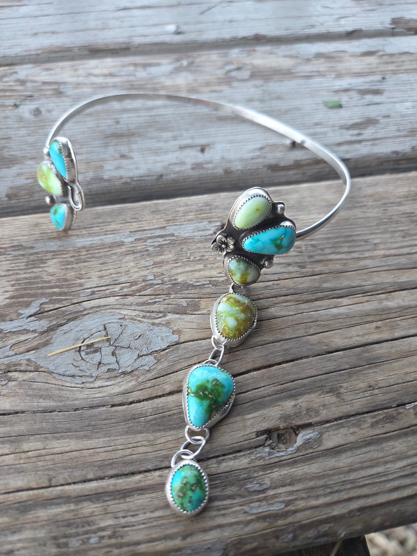 Wire Neck Cuff