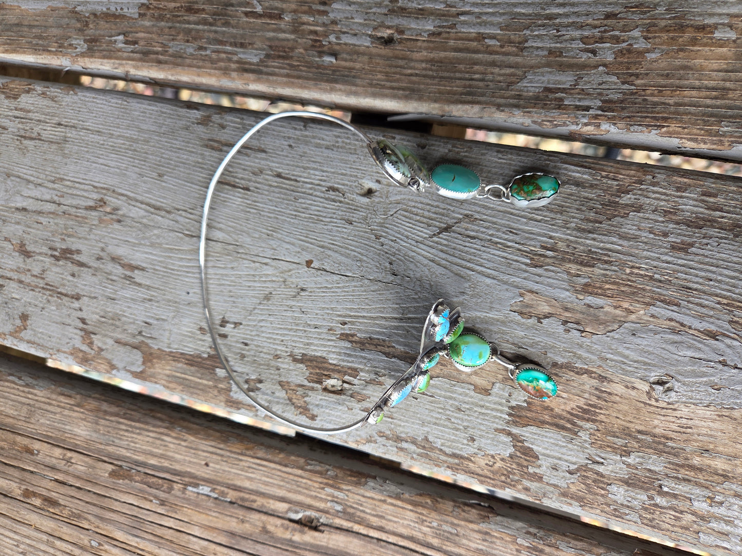 ButterFly Wire Neck Cuff