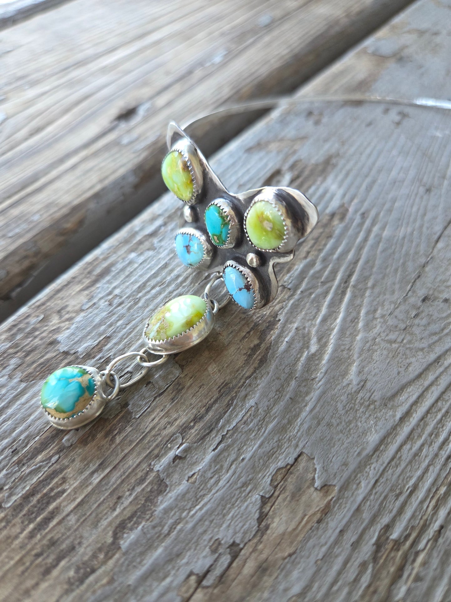 ButterFly Wire Neck Cuff