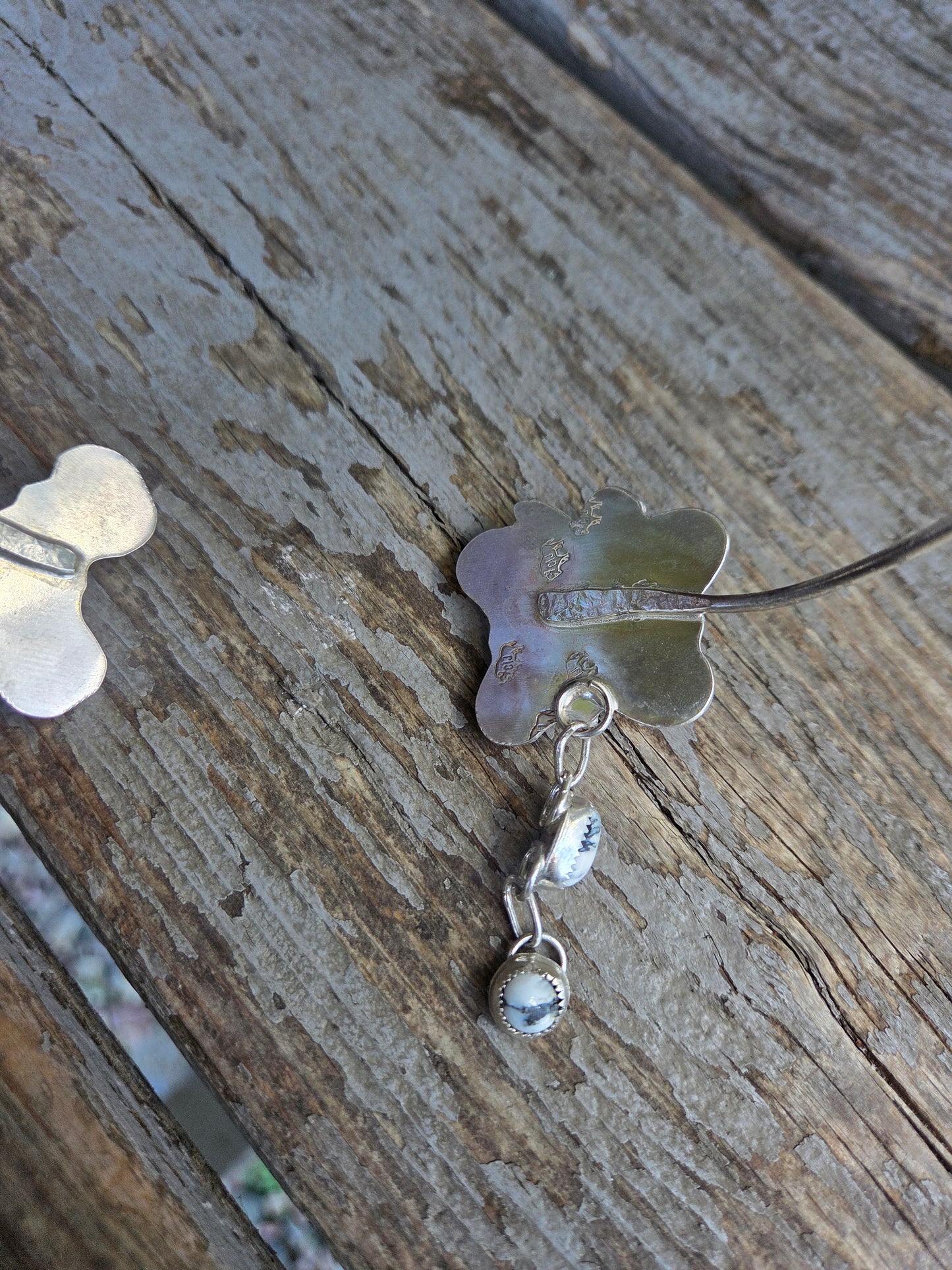 ButterFly Wire Neck Cuff