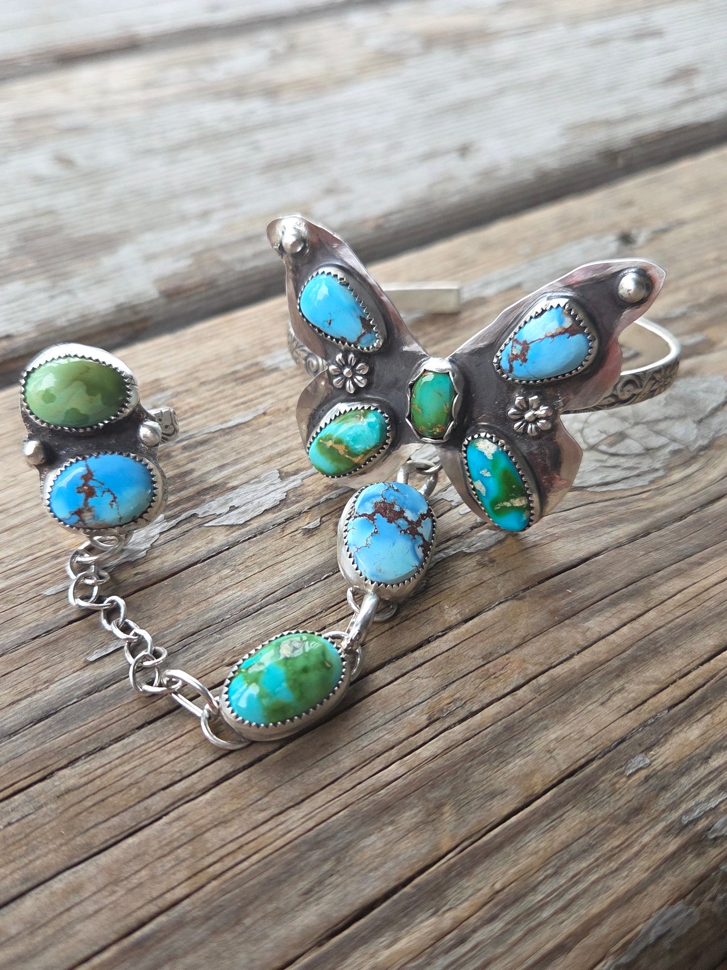 ButterFly bracelet/ring Chain