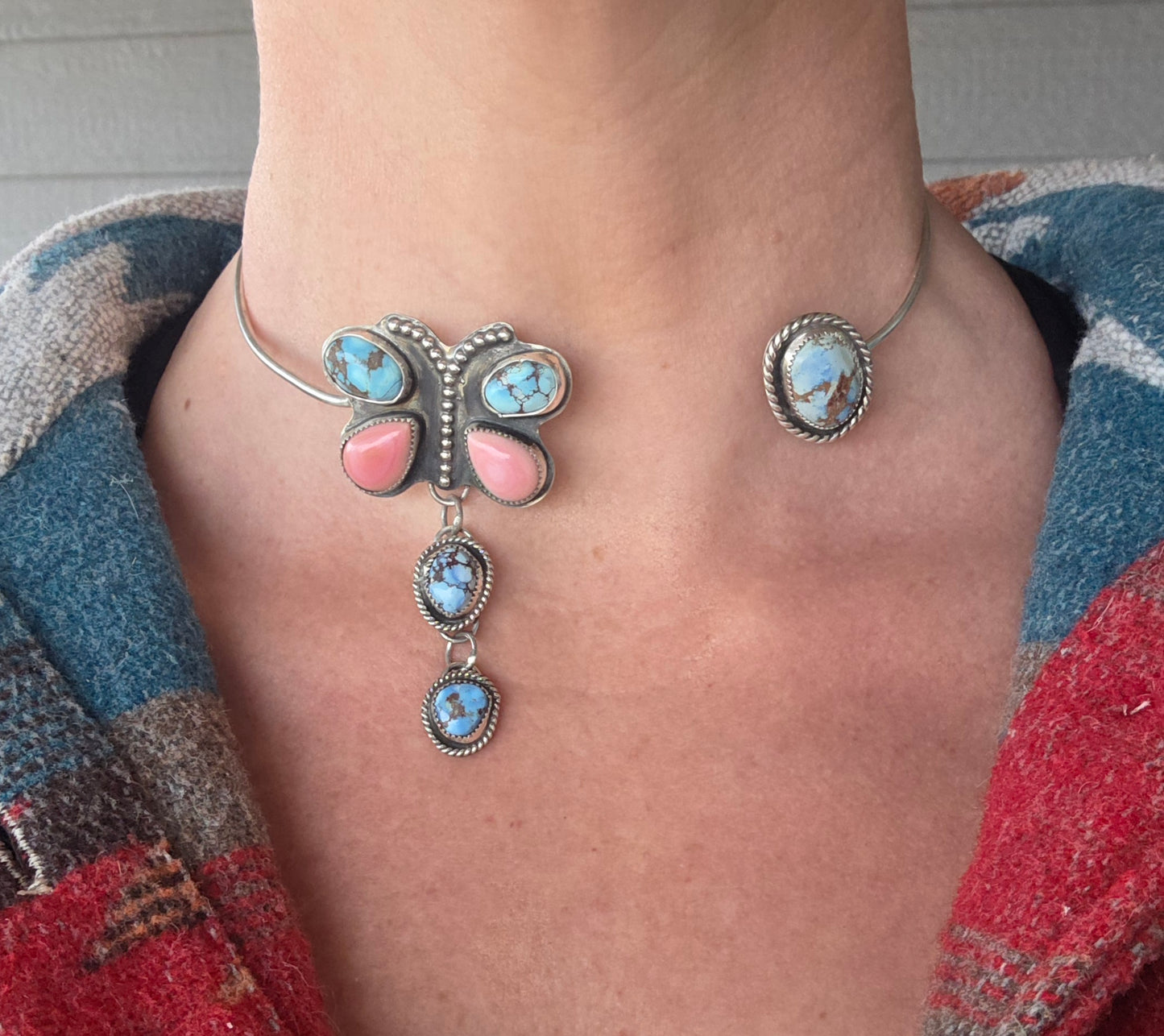 ButterFly Wire Neck Cuff