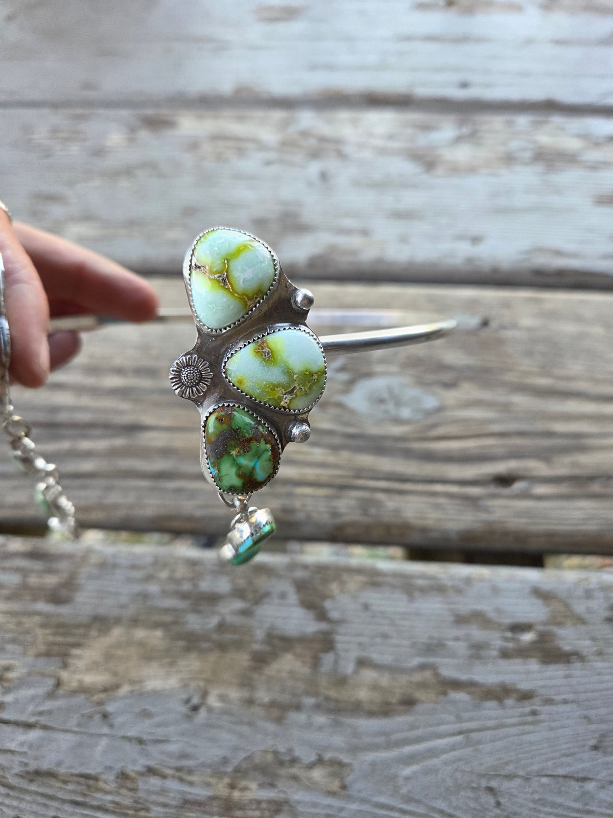 Wire Neck Cuff