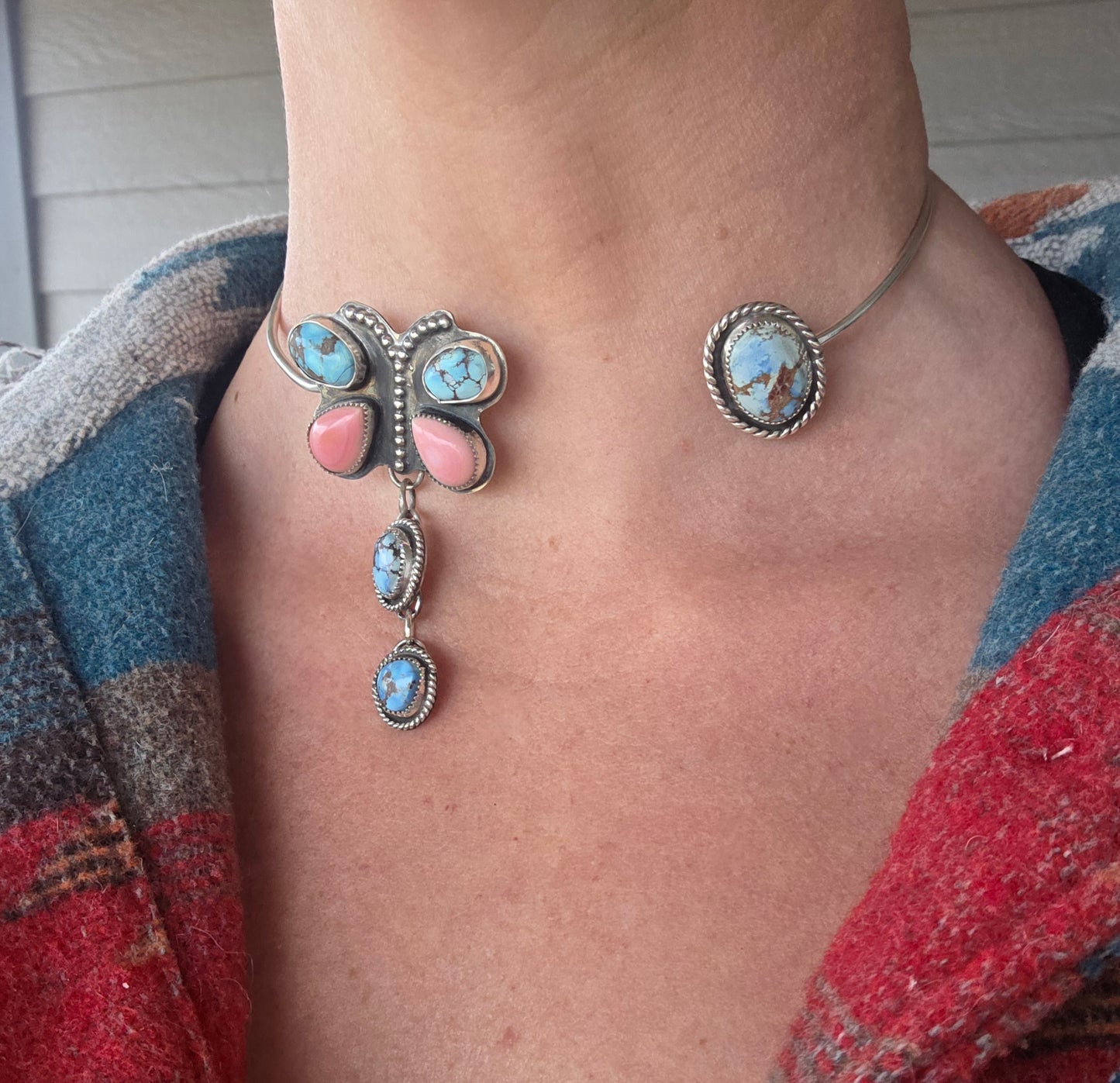 ButterFly Wire Neck Cuff