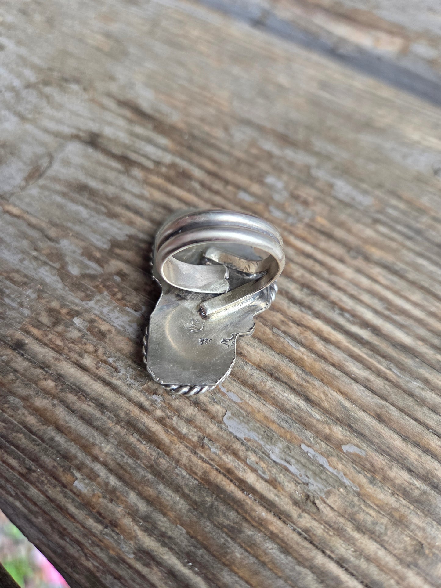 Pink Conch & White Buffalo Ring