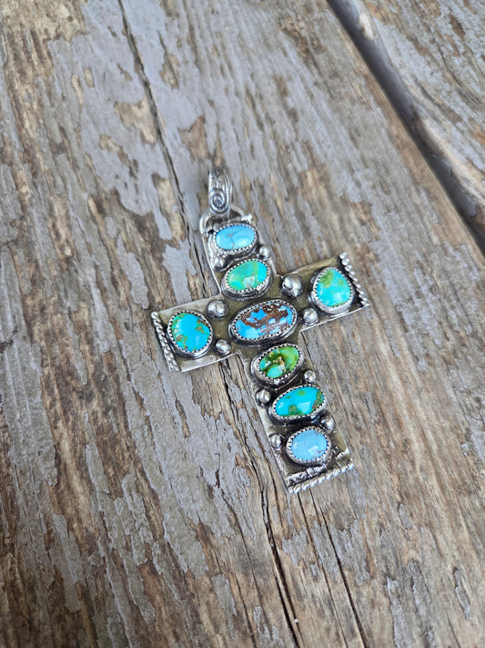 Cross Cluster Pendant
