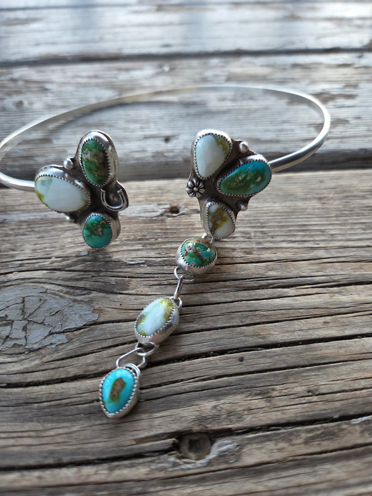 Wire Neck Cuff