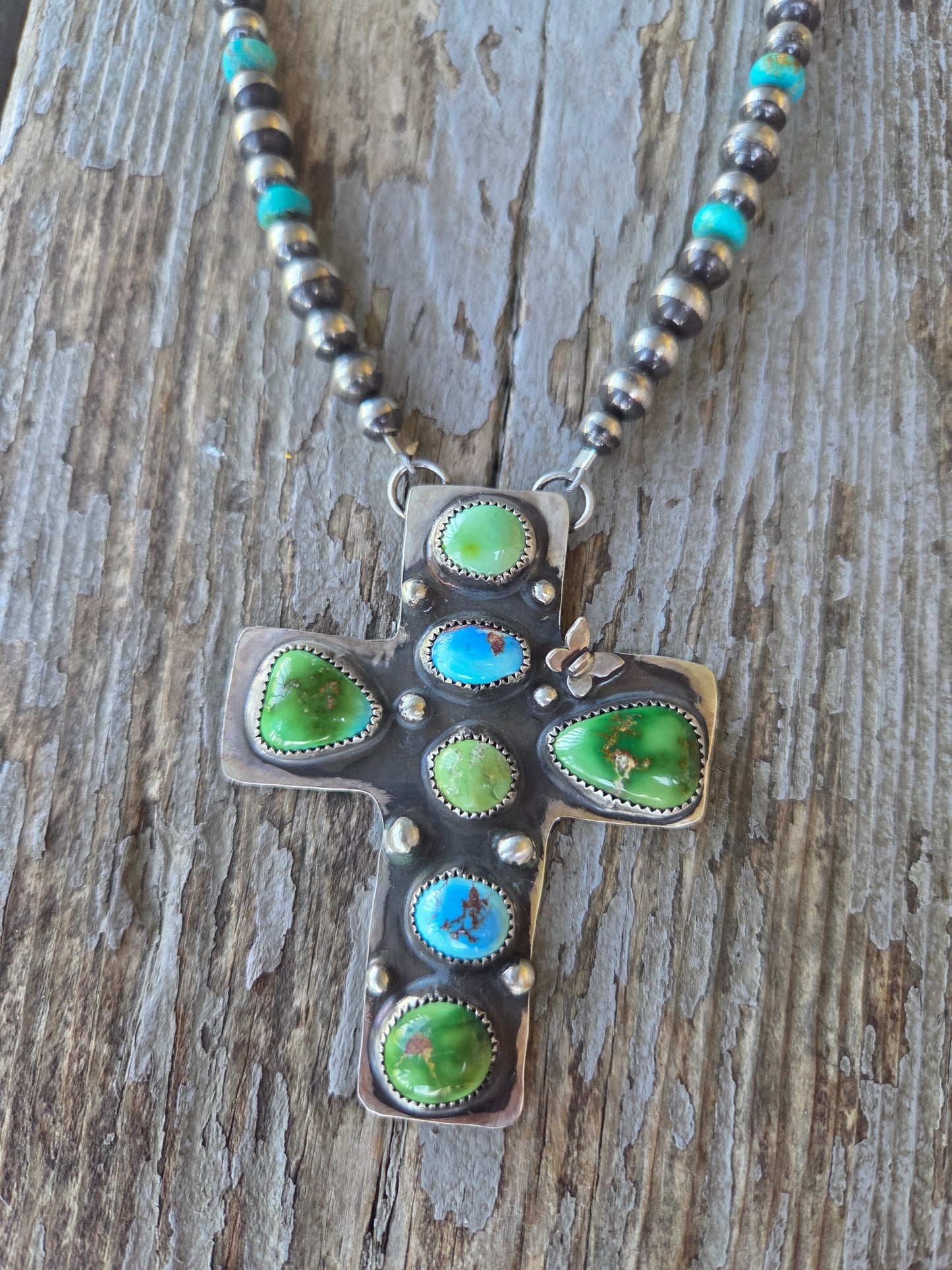 Cross Turquoise Cluster