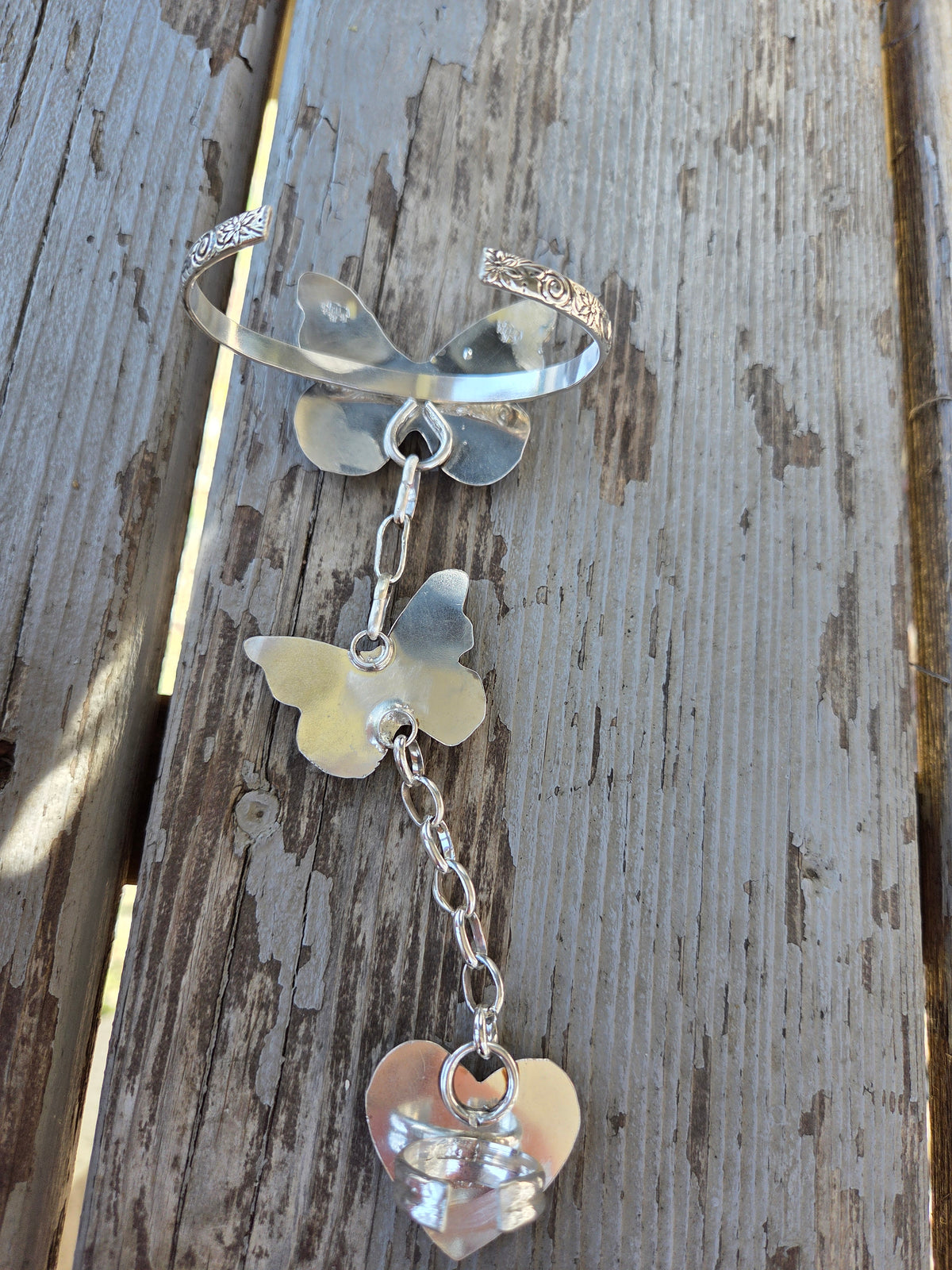 ButterFly/Heart Hand Chain